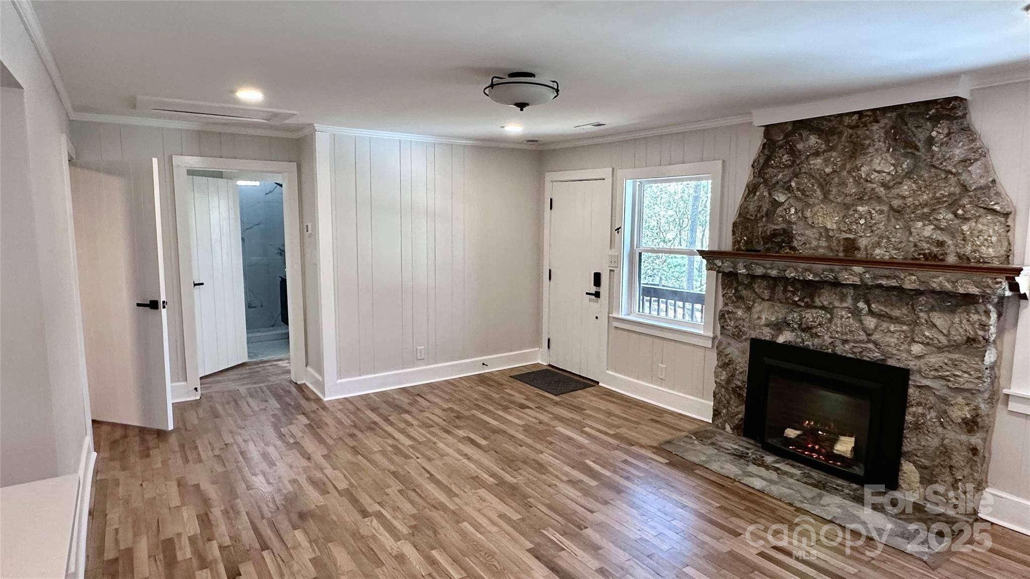 Black Mountain, NC 28711,25 Dew Waite RD