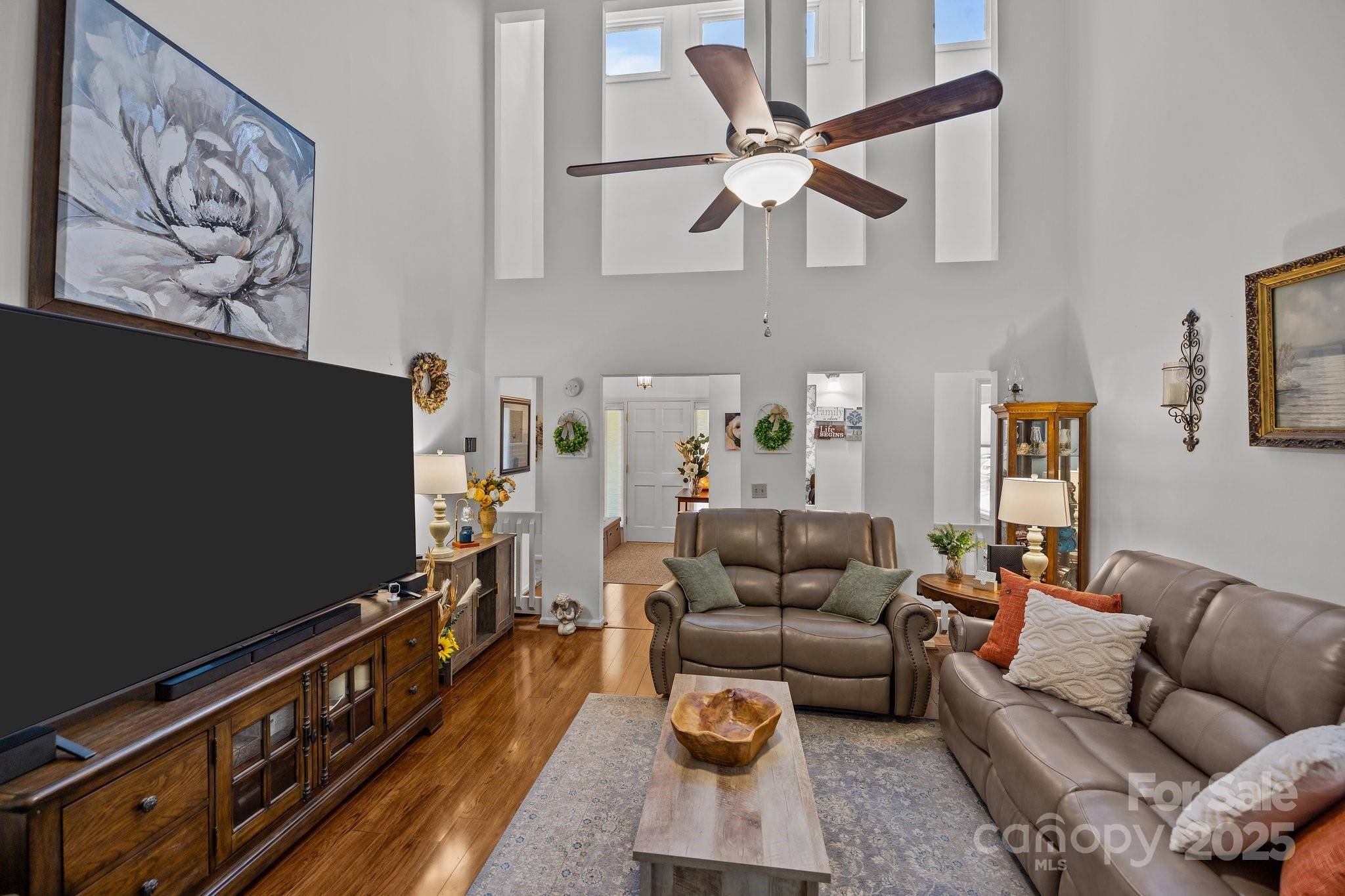 Tega Cay, SC 29708,16070 Palawan CT