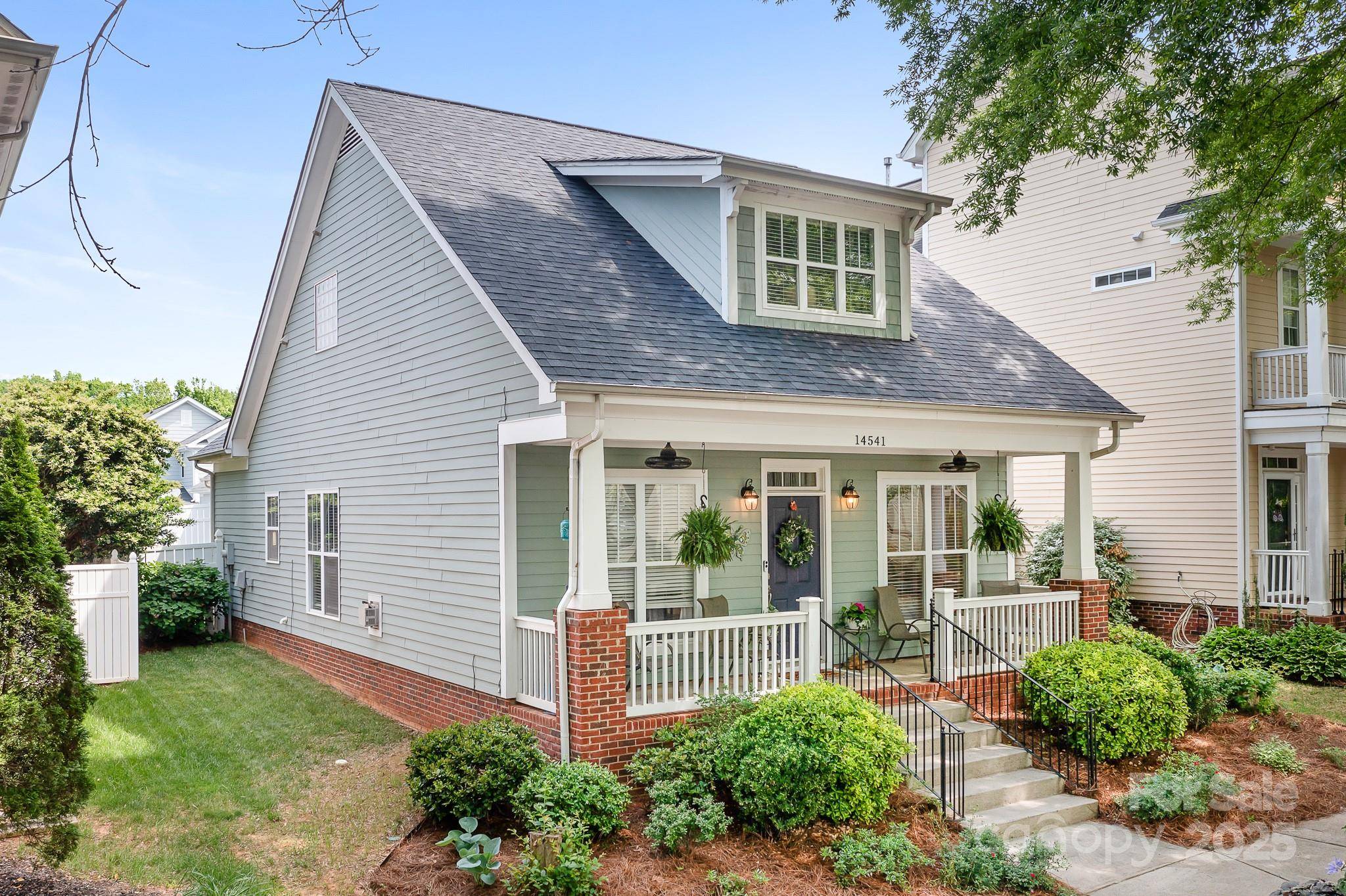 Huntersville, NC 28078,14541 Holly Springs DR