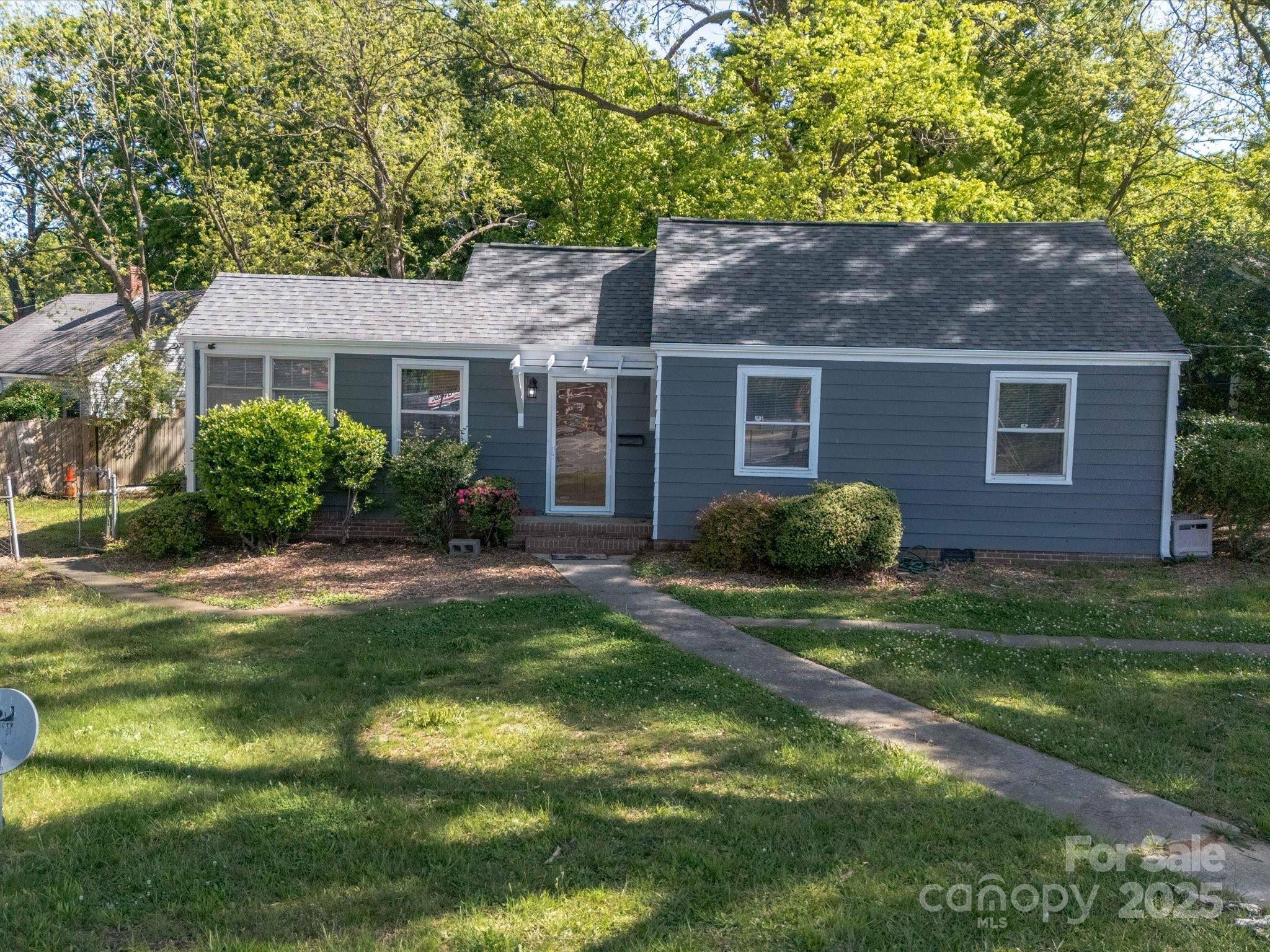 Charlotte, NC 28206,1142 Mona DR