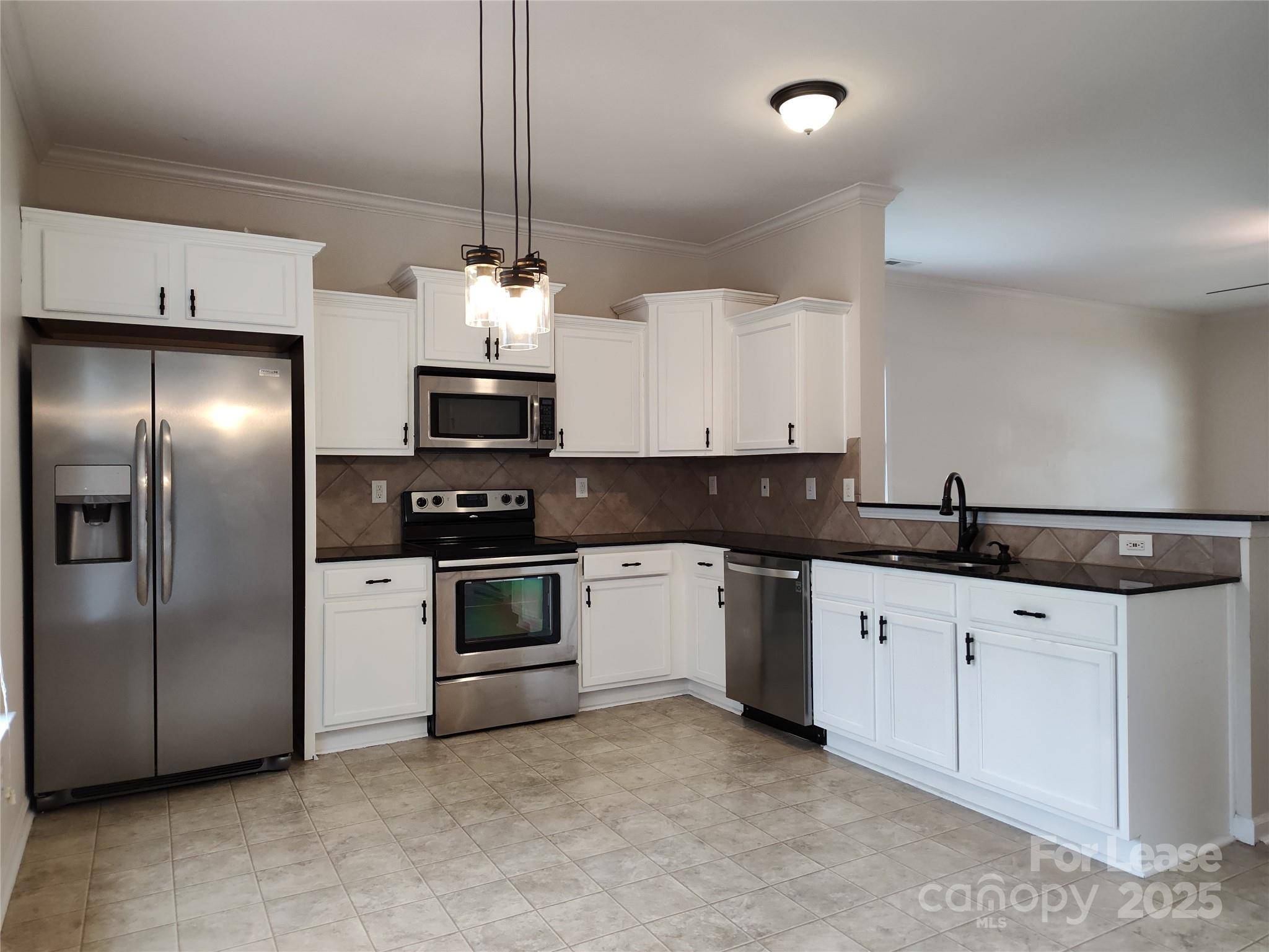 Mooresville, NC 28115,121 N Cromwell DR