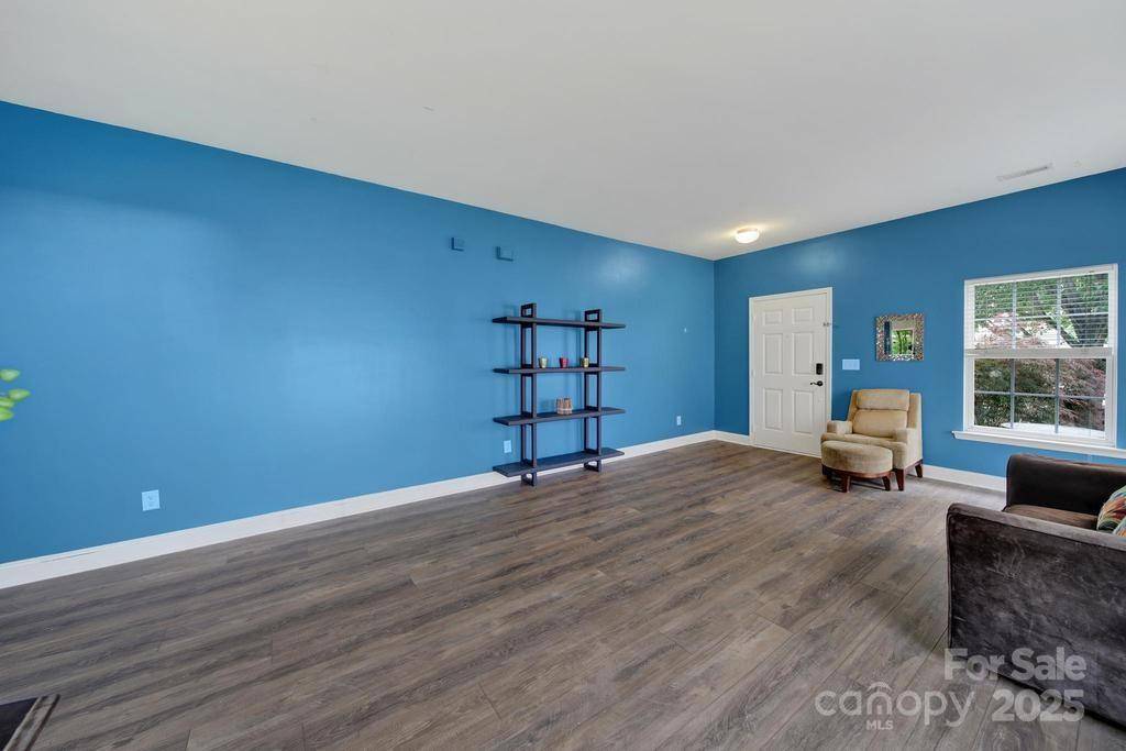 Fort Mill, SC 29715,656 Hosta DR