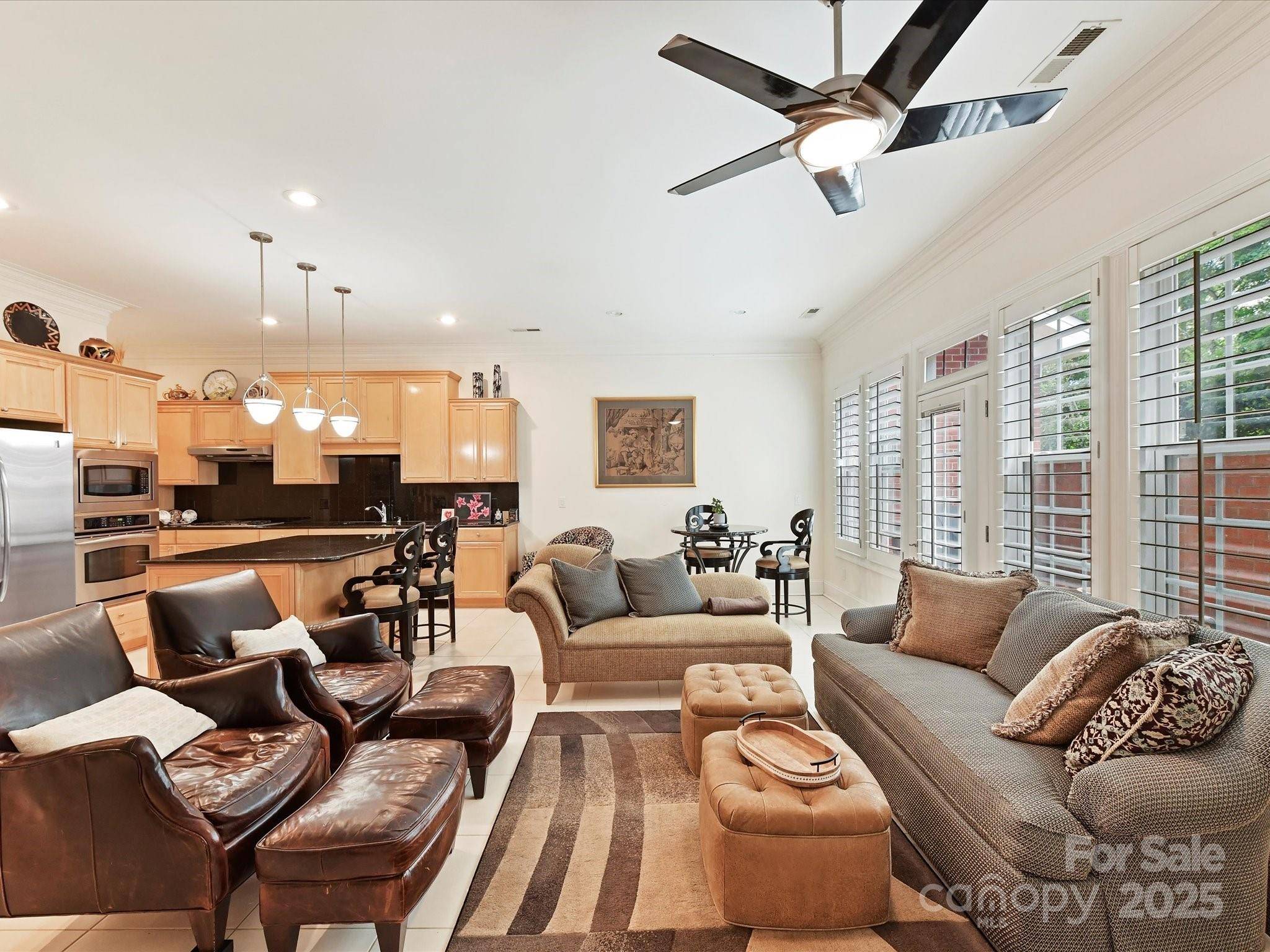 Charlotte, NC 28226,6133 Wakehurst RD