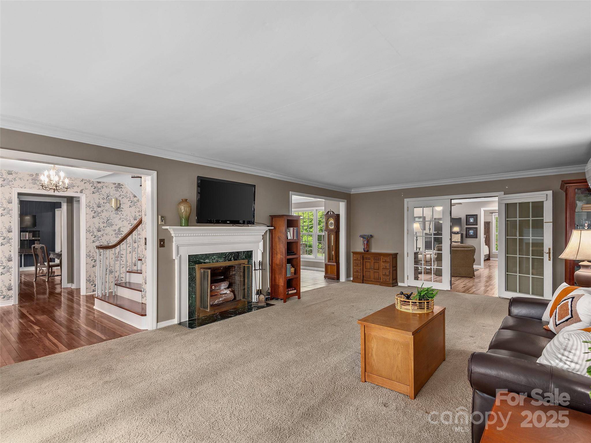 Waynesville, NC 28786,1963 Crymes Cove RD