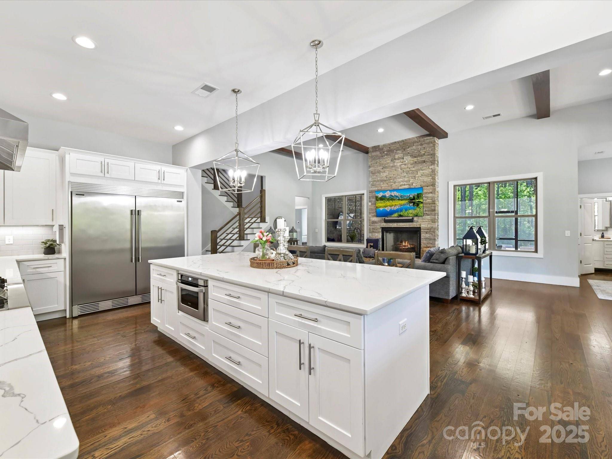 Kannapolis, NC 28081,5933 Legacy LN