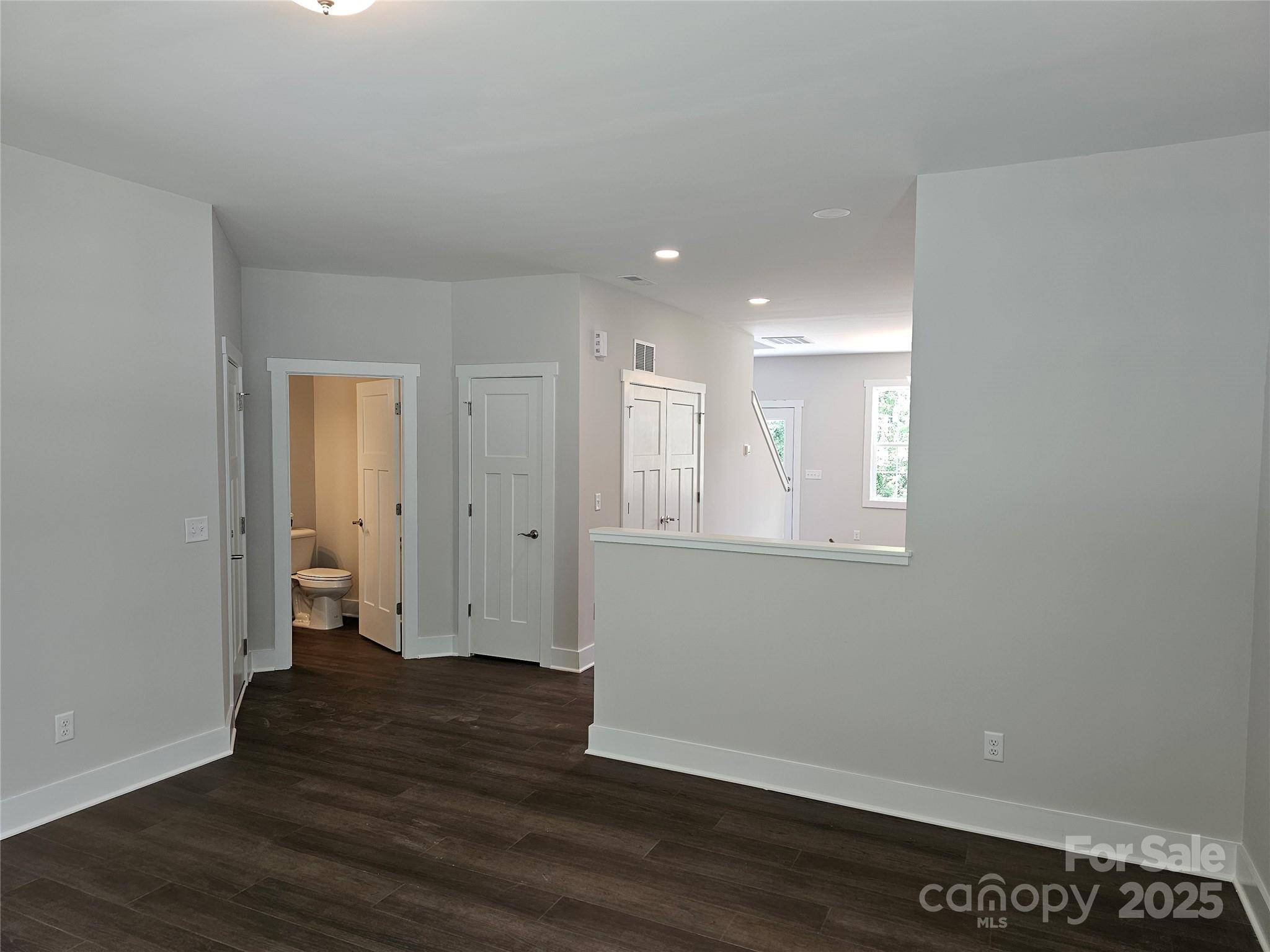 Black Mountain, NC 28711,139 Brooks Cove RD