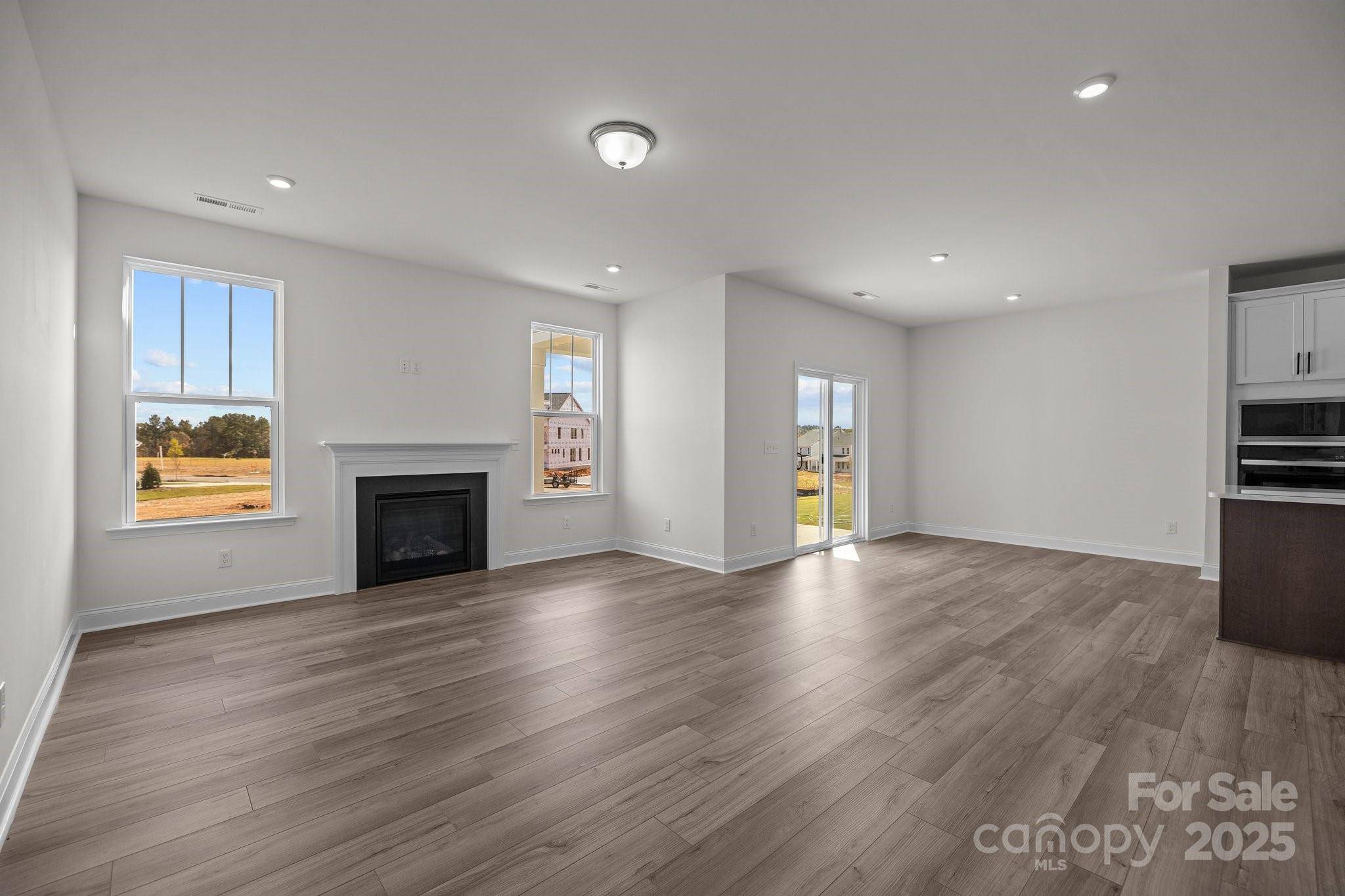 Mooresville, NC 28115,124 Canary LN #7