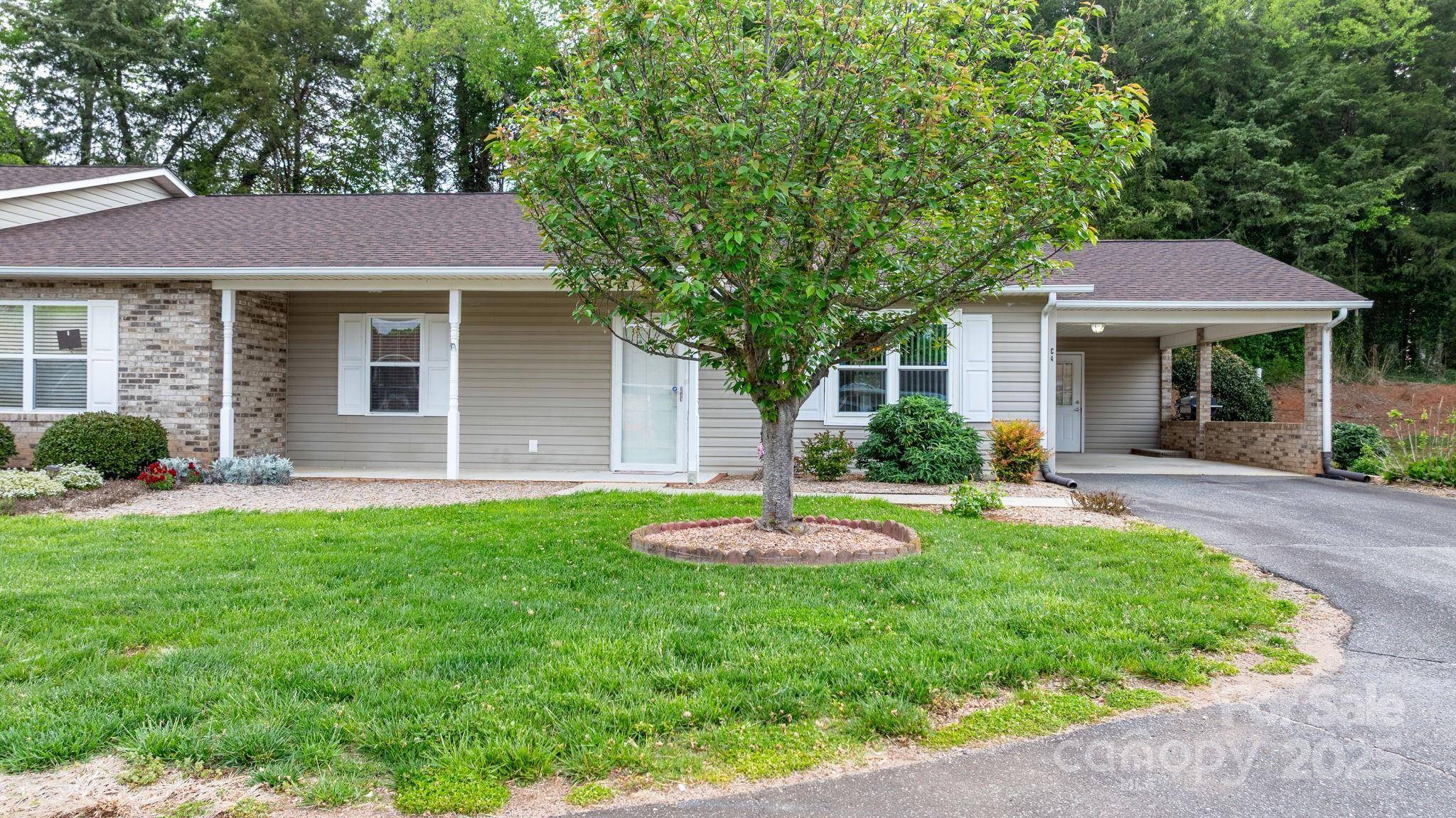 Conover, NC 28613,505 2nd Street PL NE #C4