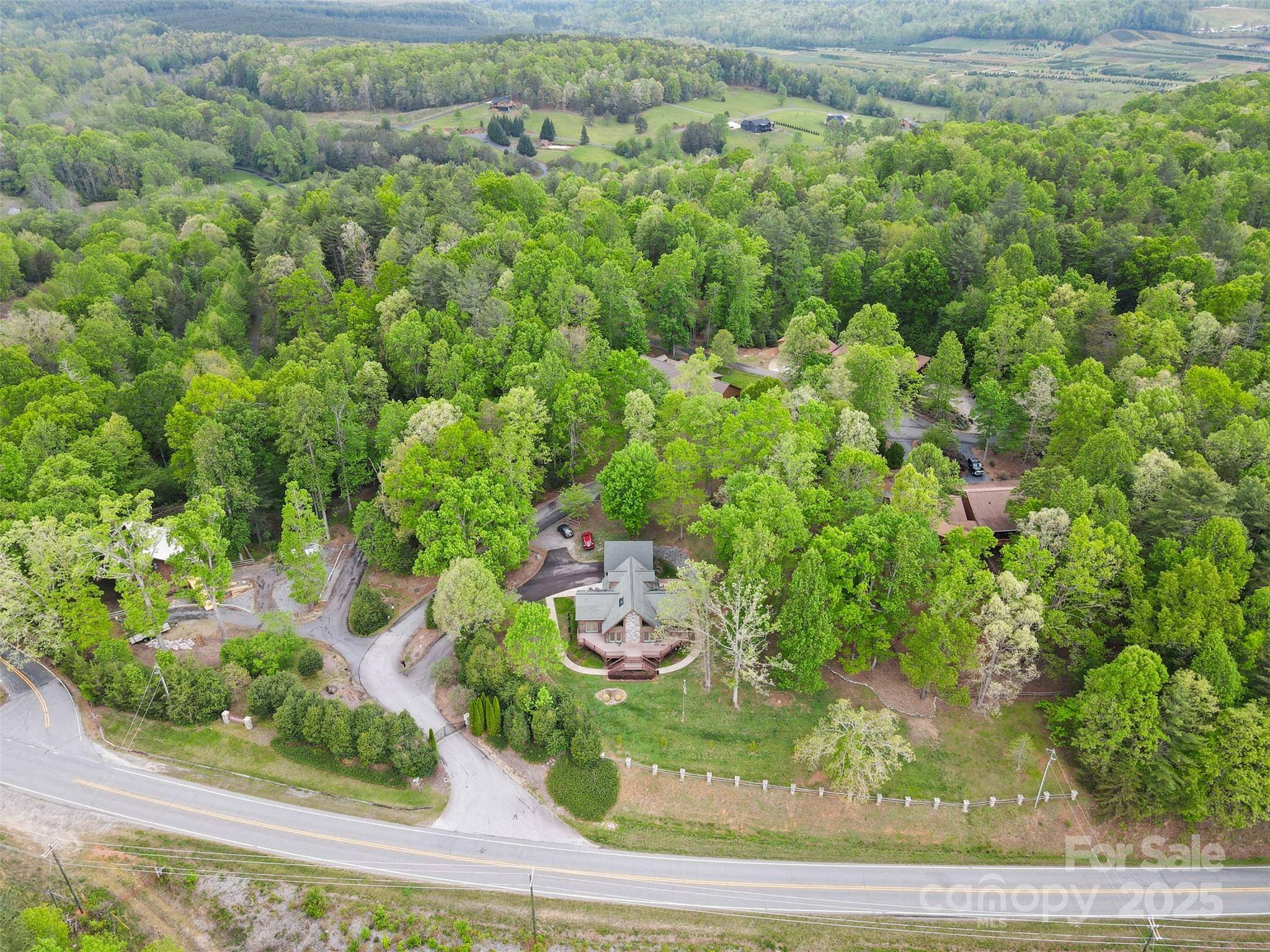 Nebo, NC 28761,28 Outback TRL