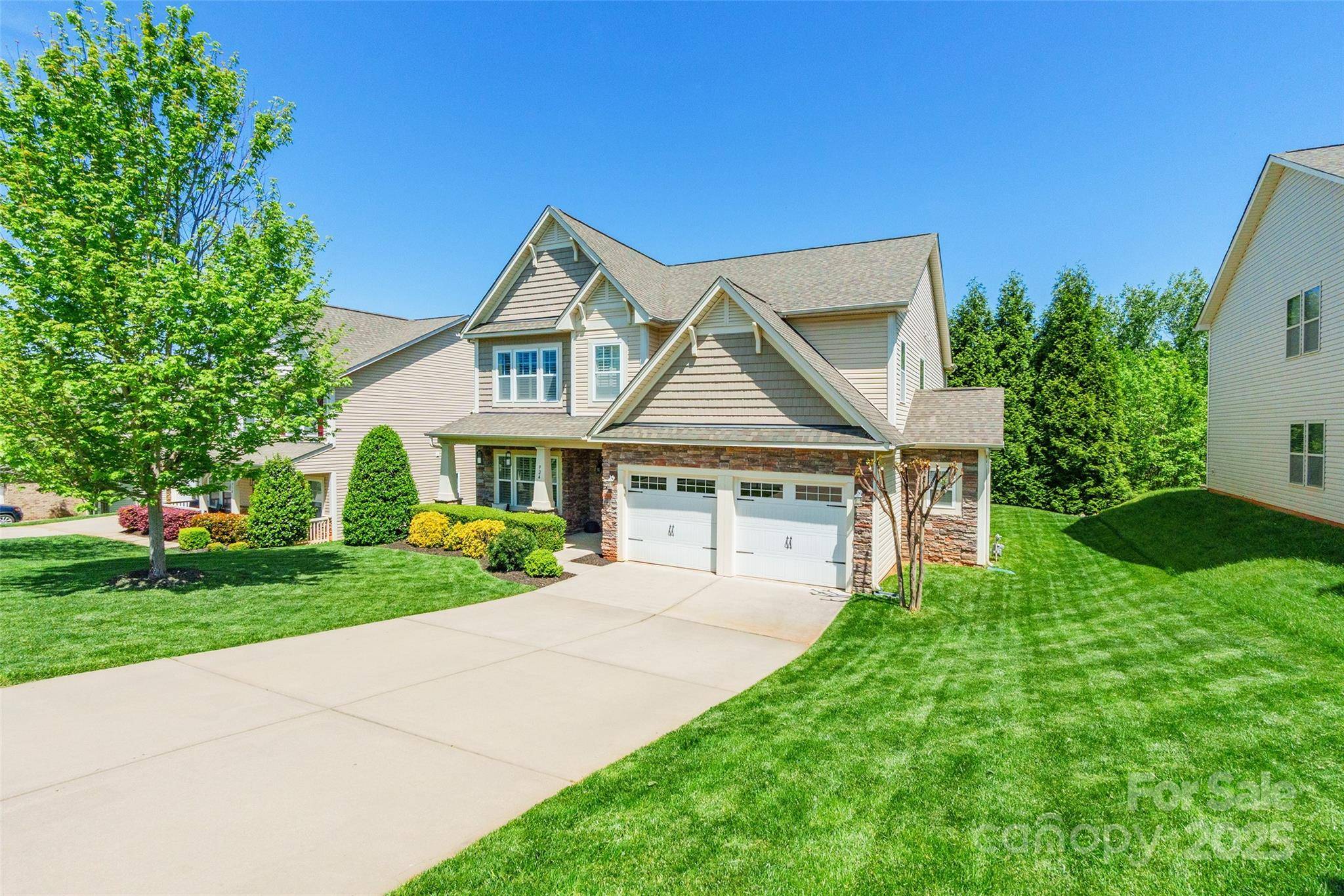 Fort Mill, SC 29707,924 Forbes RD