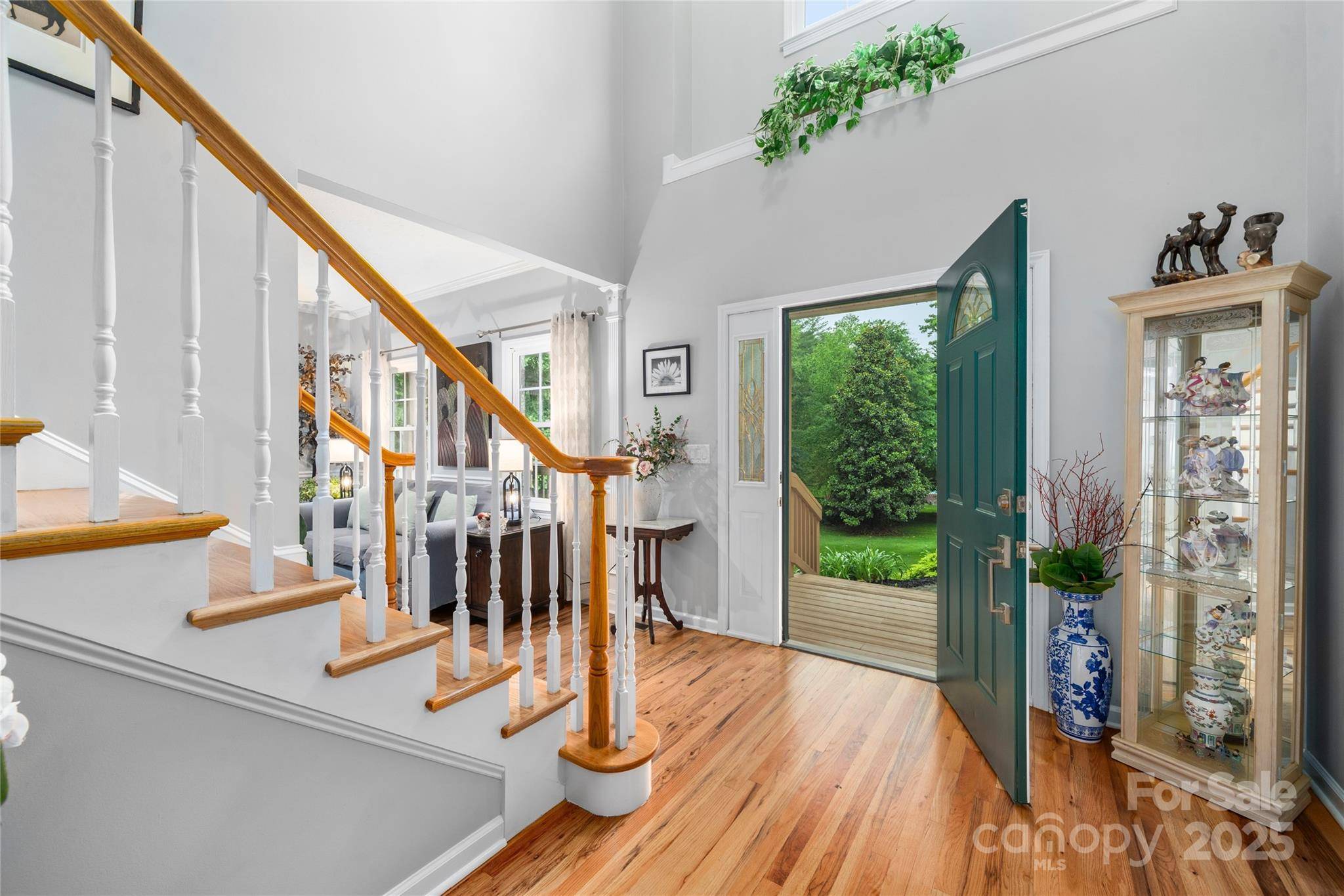 Hendersonville, NC 28791,148 Broyles RD