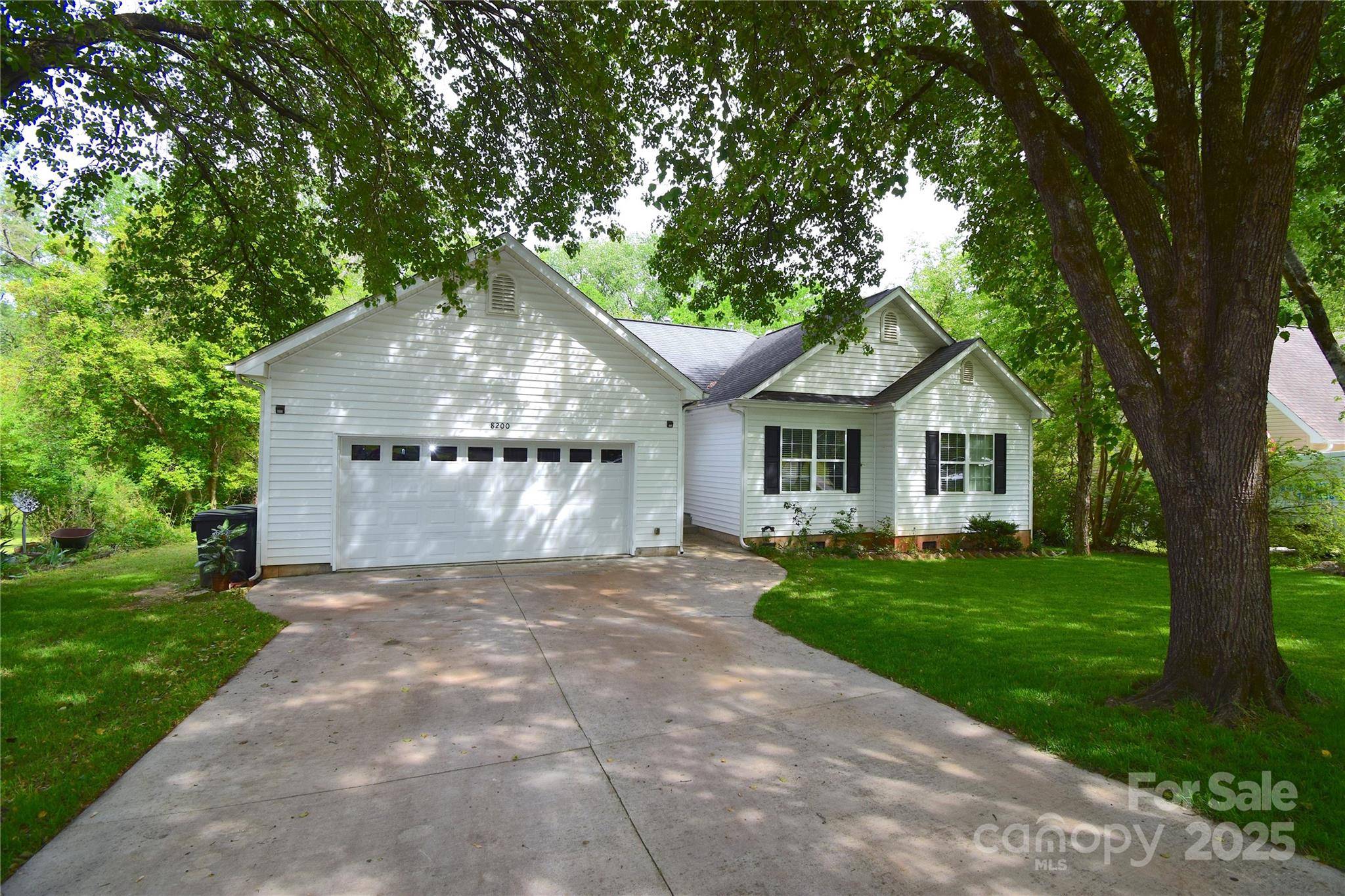 Charlotte, NC 28226,8200 Park Vista CIR