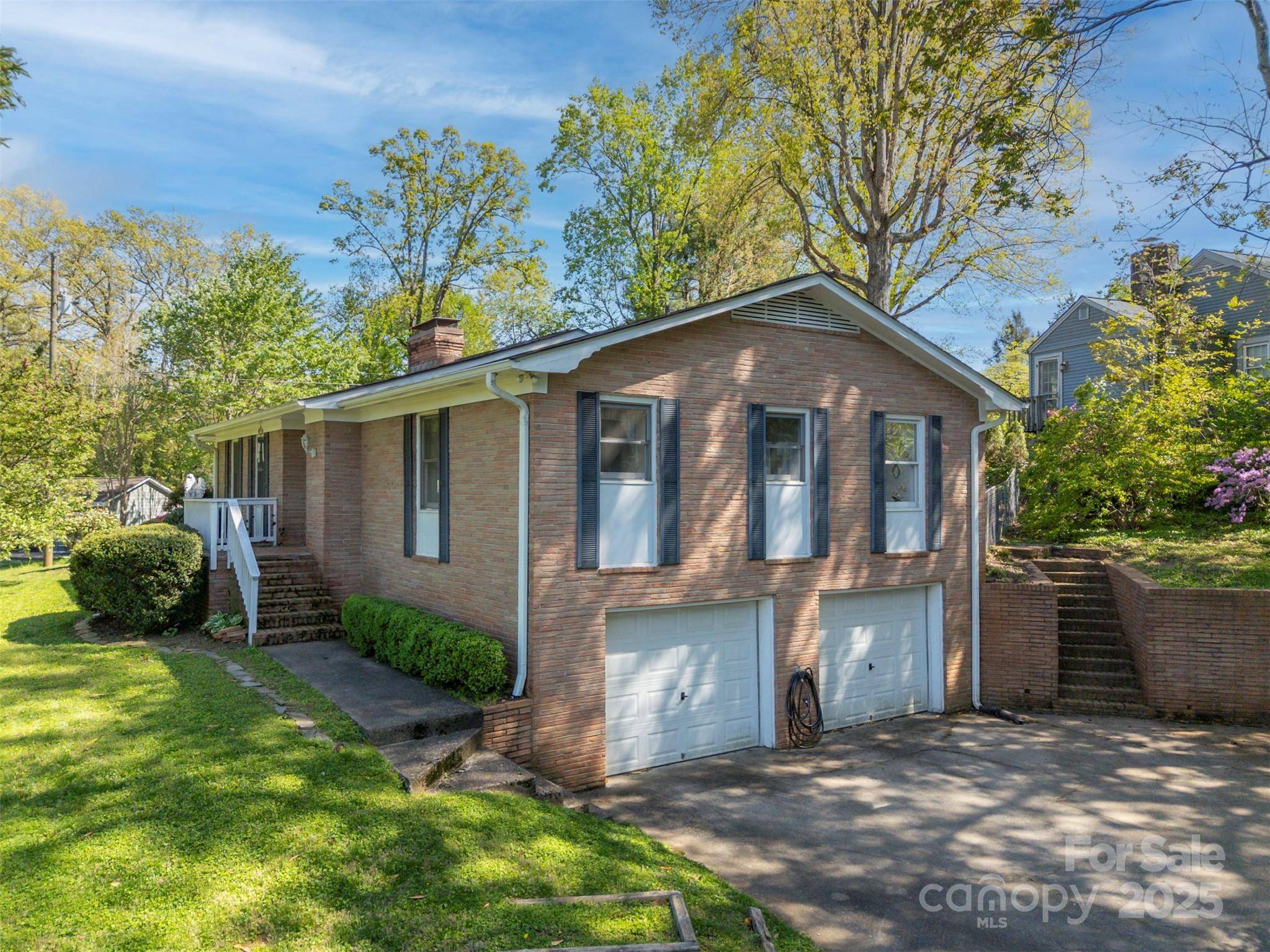 Rutherfordton, NC 28139,151 Fernwood DR