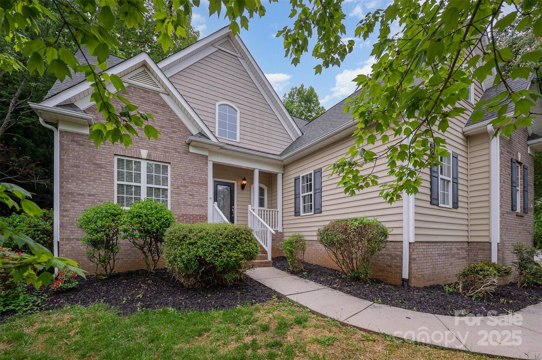 Lowell, NC 28098,1033 Marguerite DR