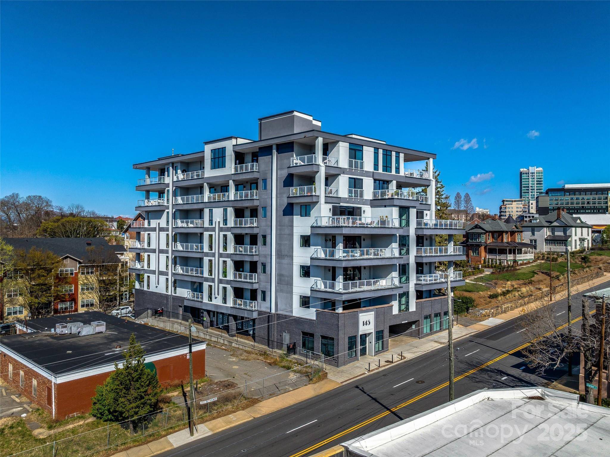 Asheville, NC 28801,145 Biltmore AVE #602