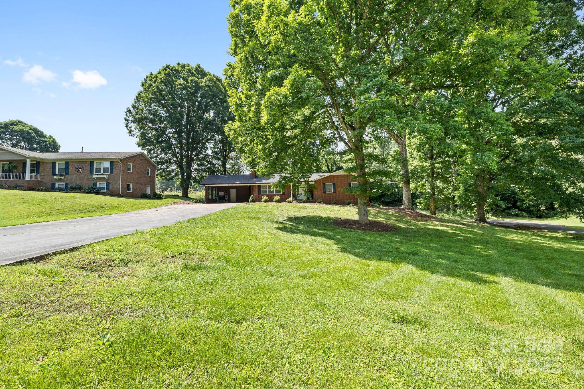Statesville, NC 28677,137 Deal LN