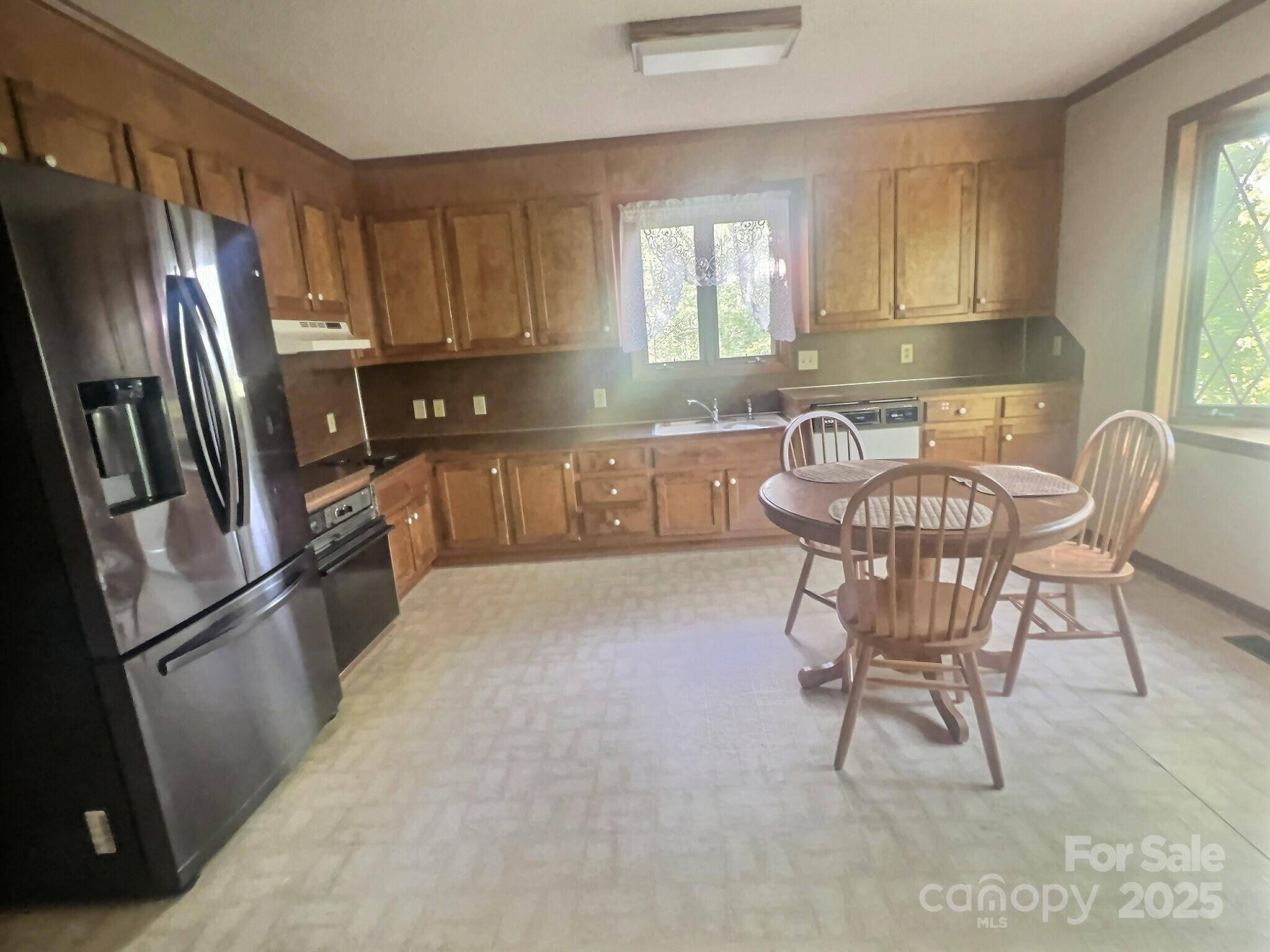 Kings Mountain, NC 28086,352 Edgemont DR
