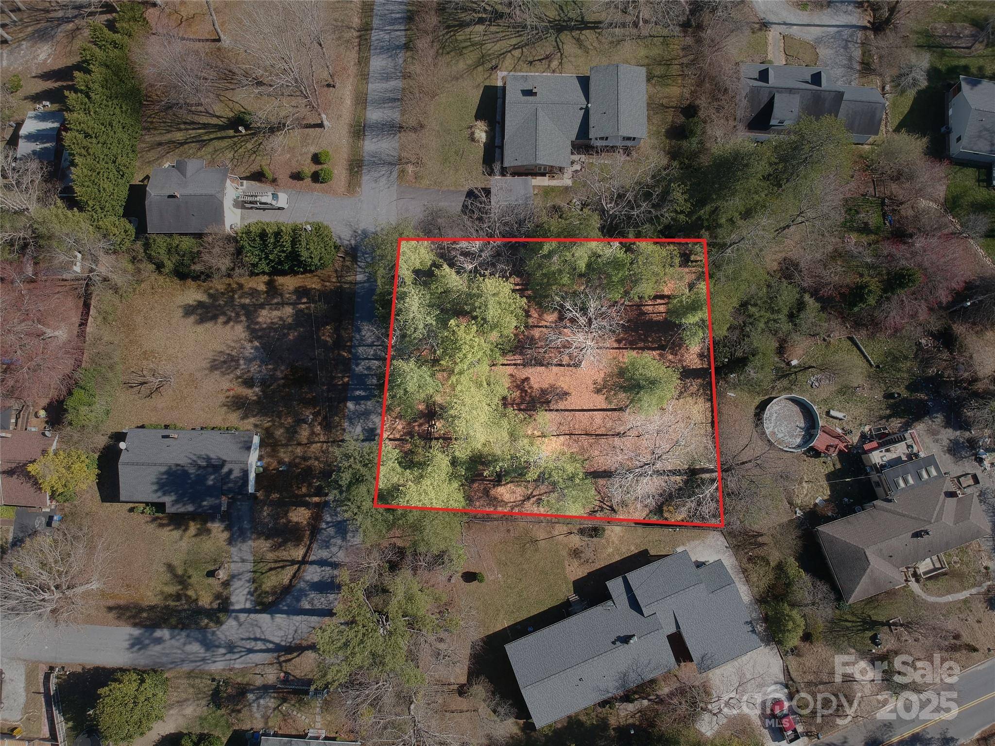 Hendersonville, NC 28792,0000 Woodland DR #8