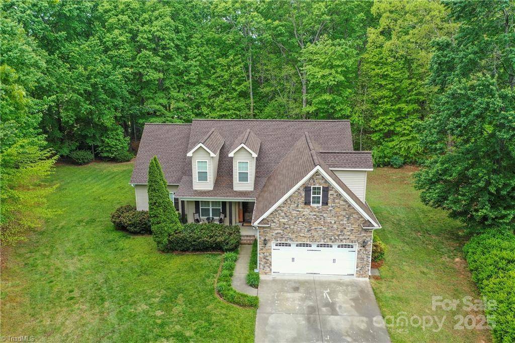 Mocksville, NC 27028,124 Sumter RD