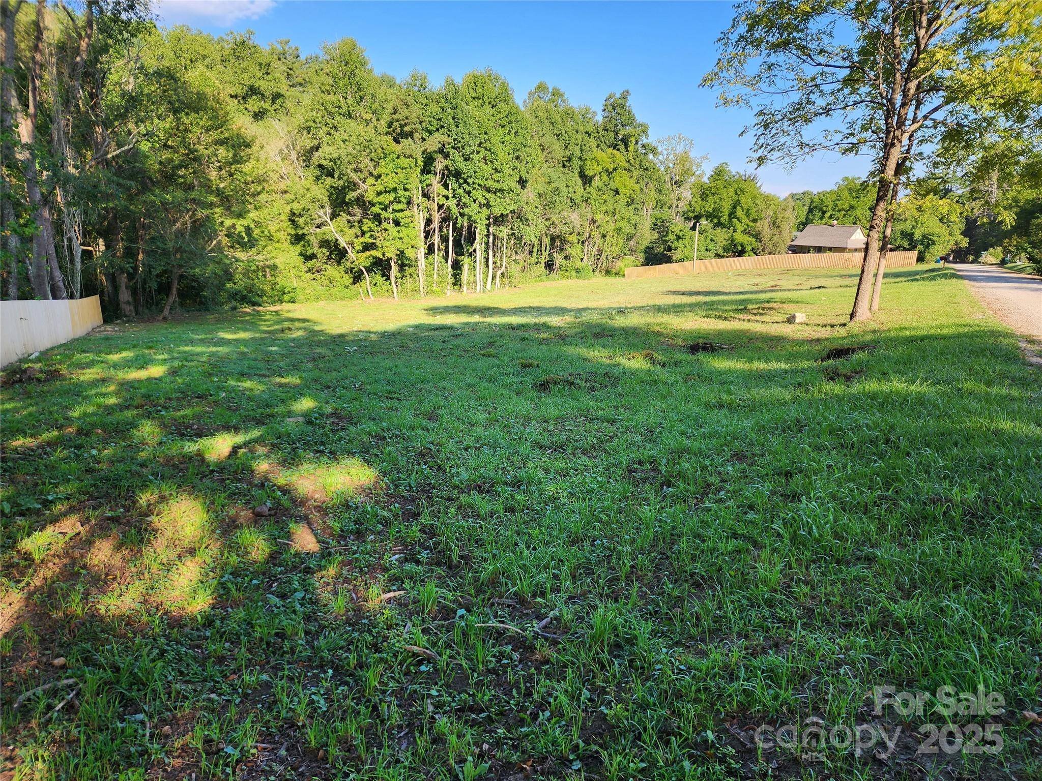 Asheville, NC 28803,235 Edgewood RD S #3