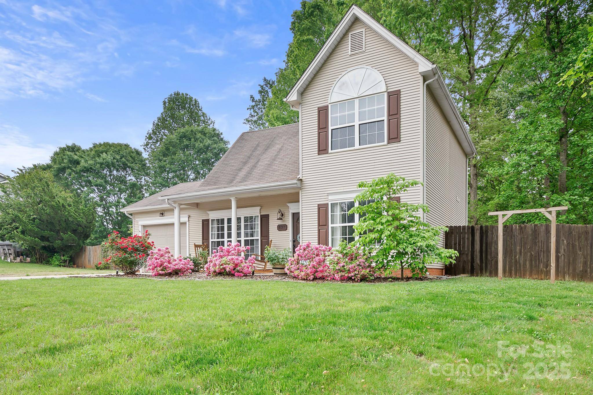 Troutman, NC 28166,137 Valley Glen DR