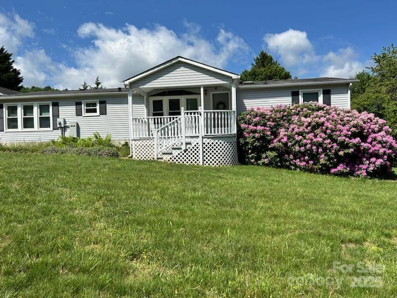 Asheville, NC 28806,34 Eve DR #18
