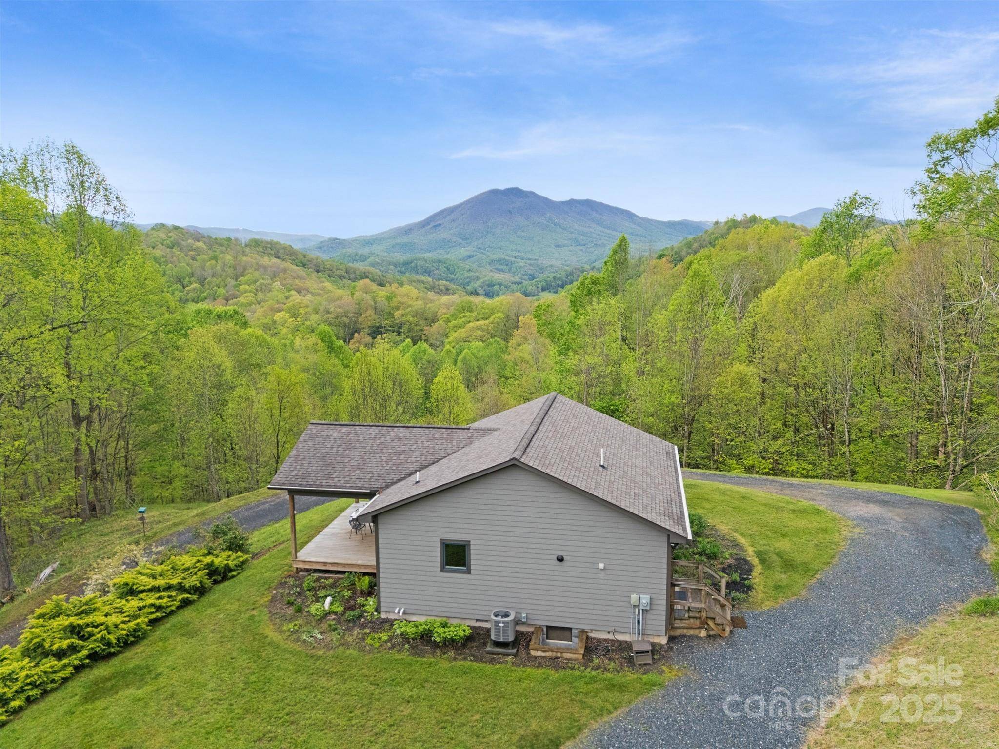 Creston, NC 28615,630 Graybeal HOLW