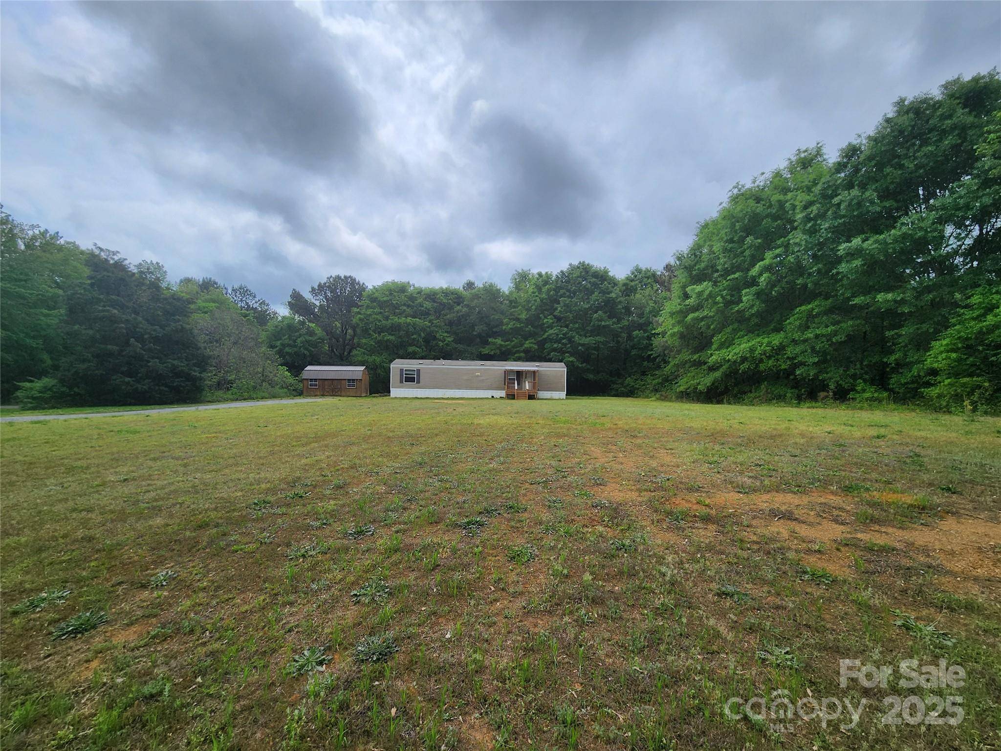 Shelby, NC 28152,544 Bentley RD