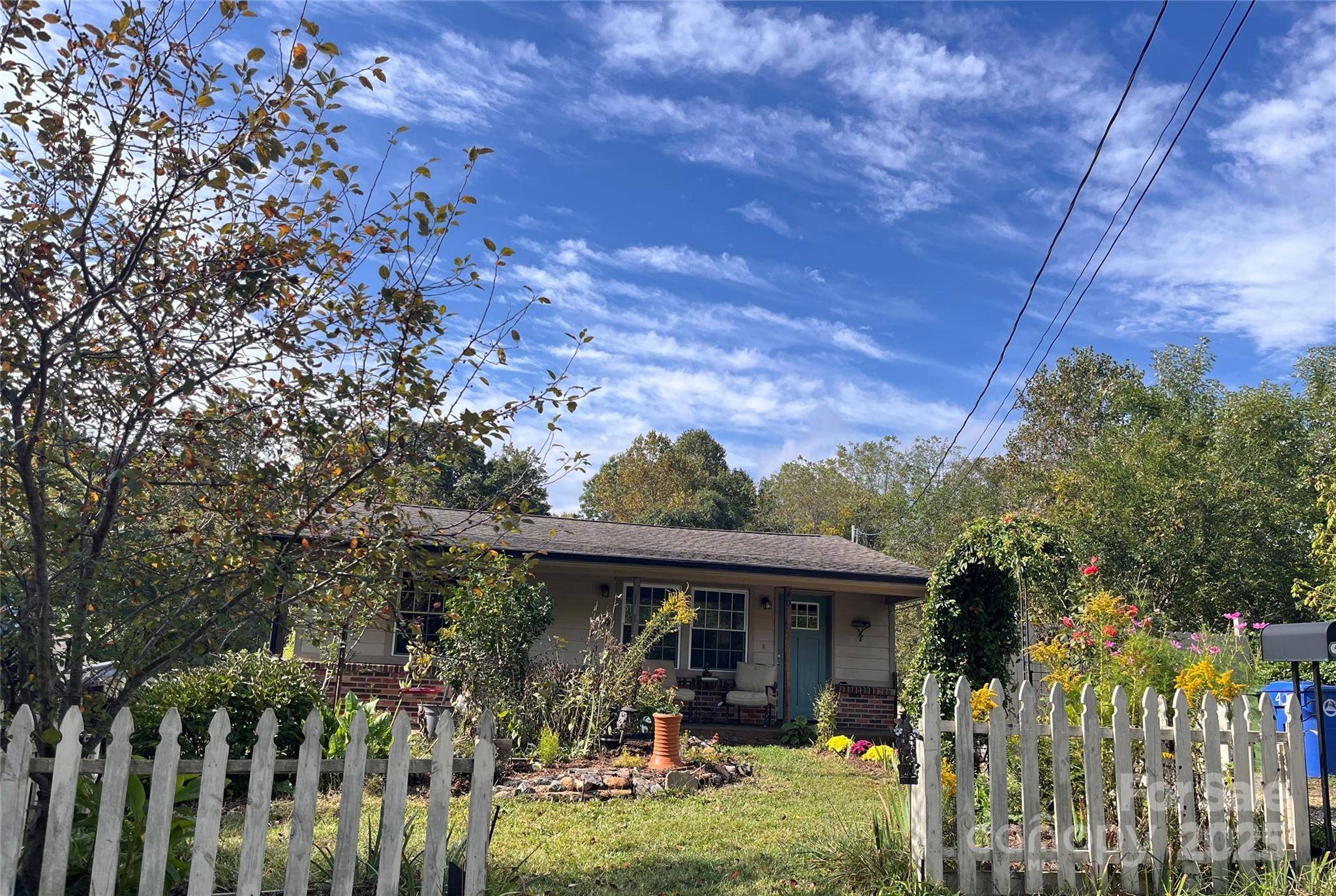 Asheville, NC 28806,40 Eastover DR
