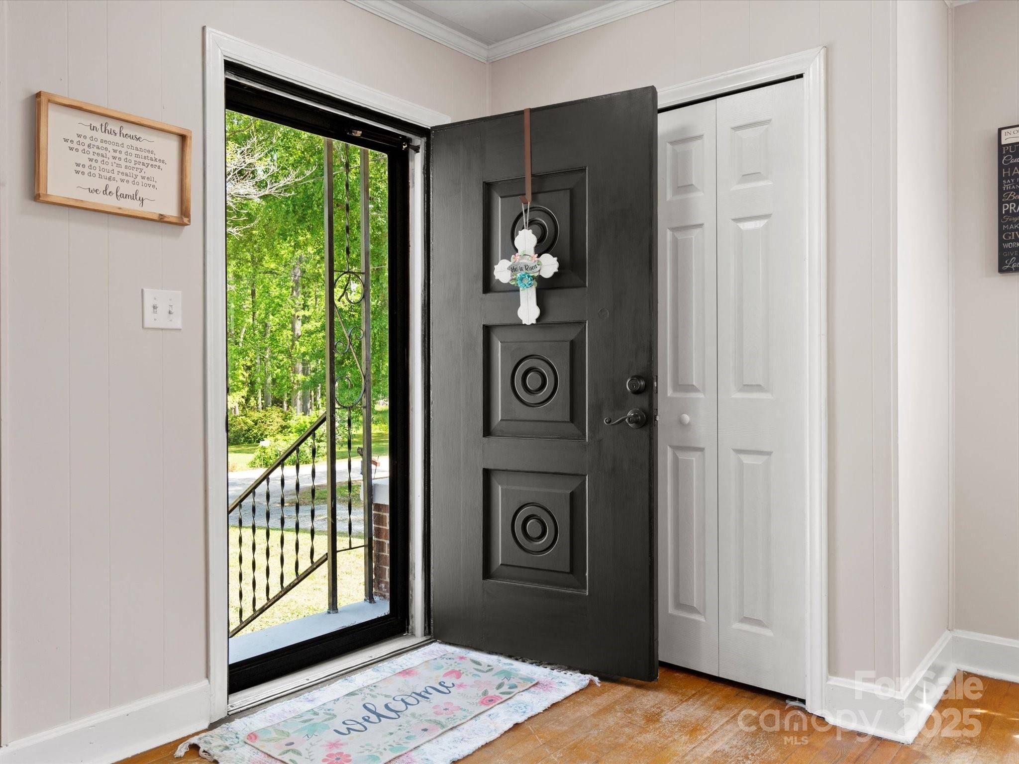 Kershaw, SC 29067,613 W Pine ST