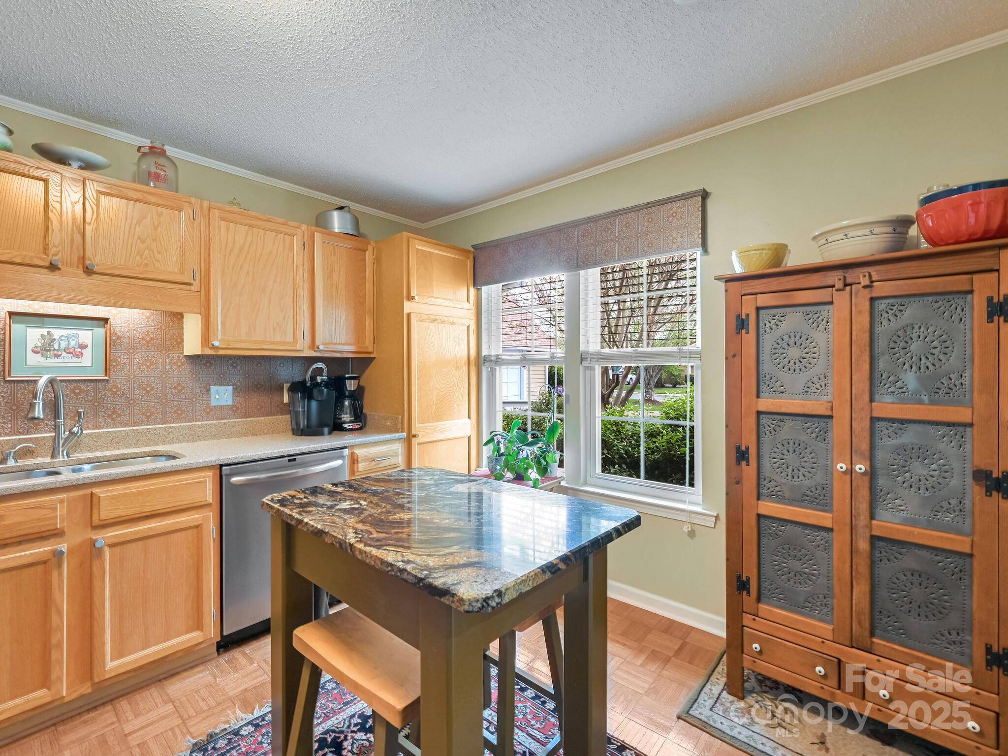 Asheville, NC 28806,1202 Hyde Park DR