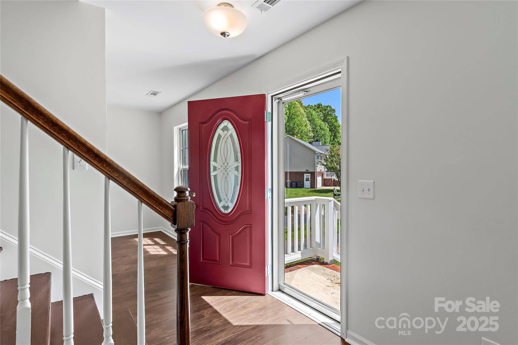 Winston Salem, NC 27106,165 Powers Point CT