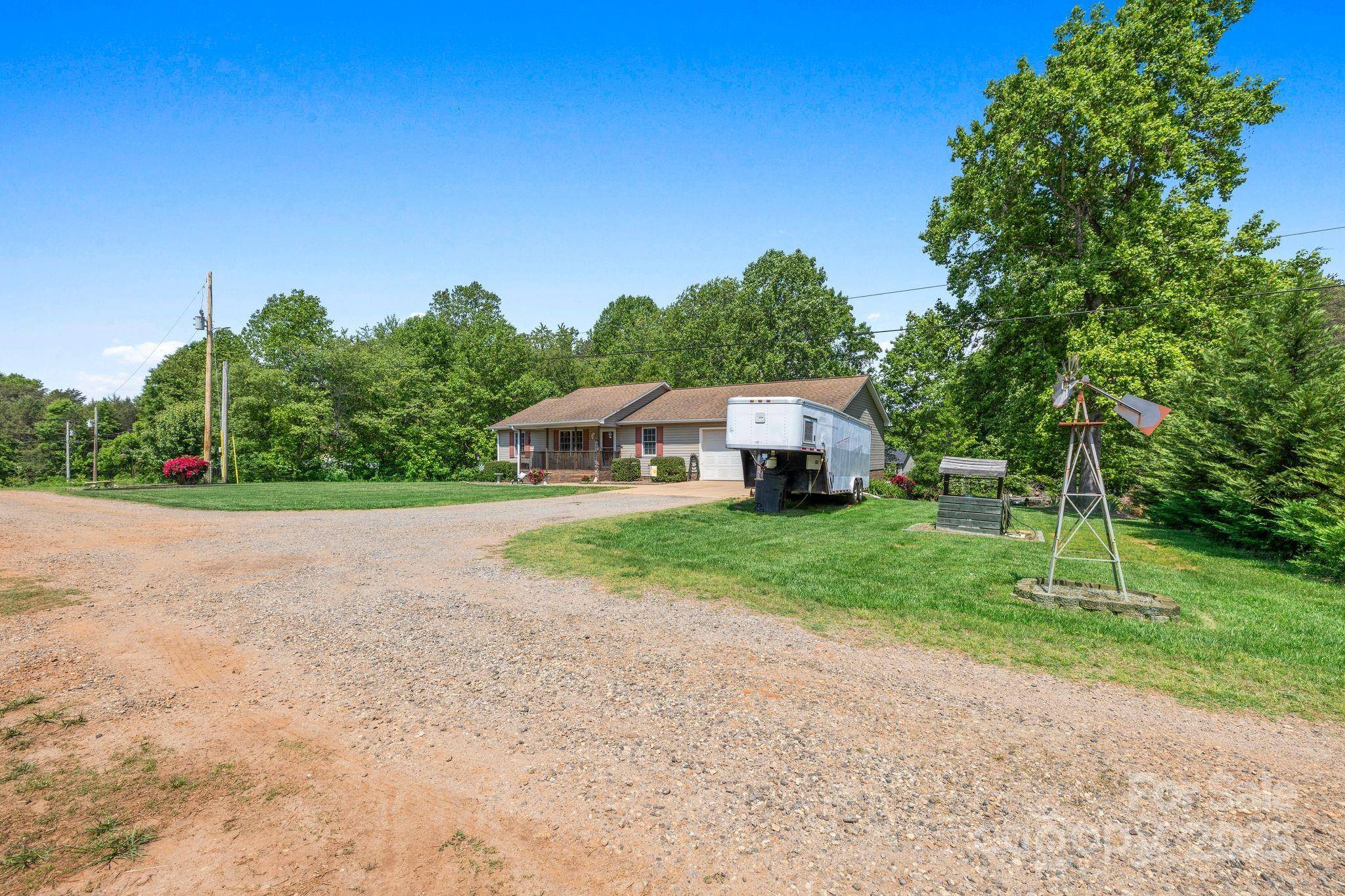 Statesville, NC 28625,130 Helen DR