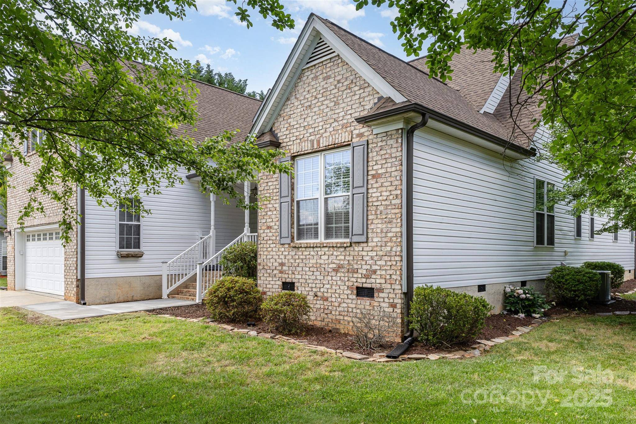 Matthews, NC 28104,14807 Middlesborough DR