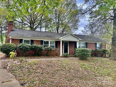 Charlotte, NC 28226,8205 Meadowind CIR