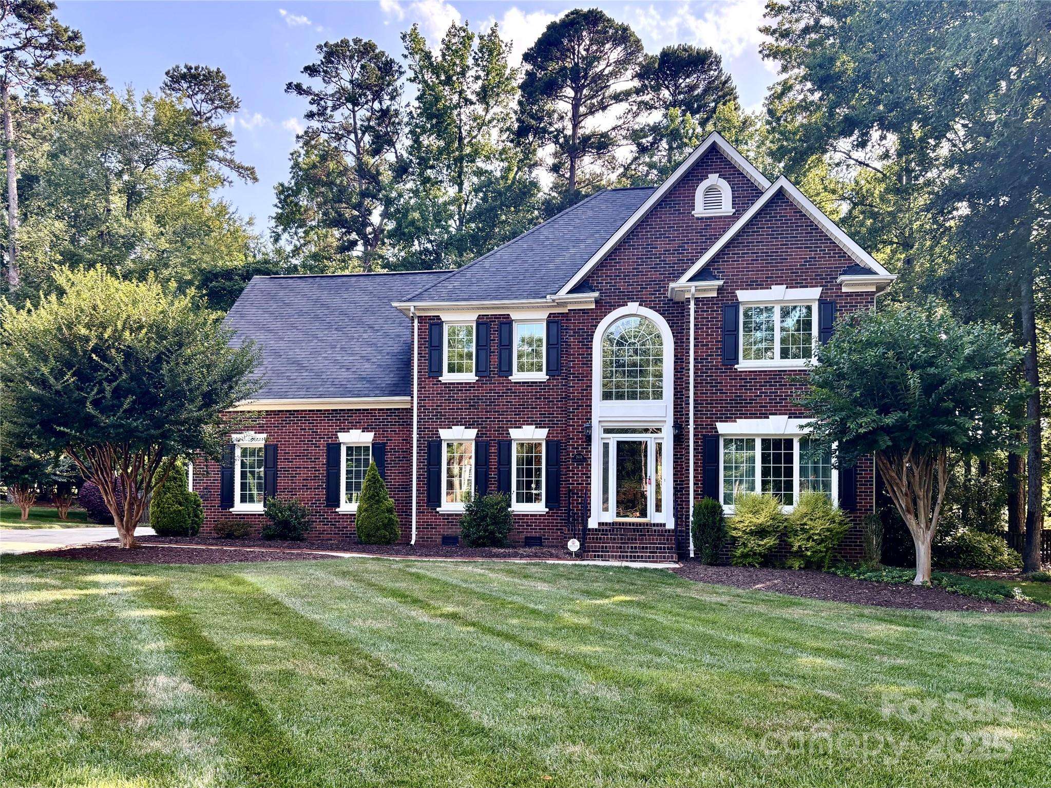 Matthews, NC 28104,2608 Carmarthen CT