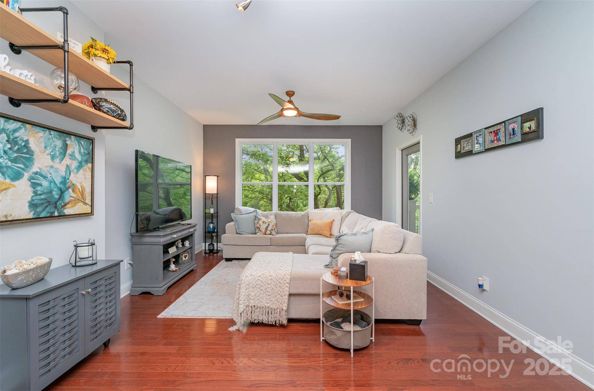 Charlotte, NC 28209,1000 E Woodlawn RD #315