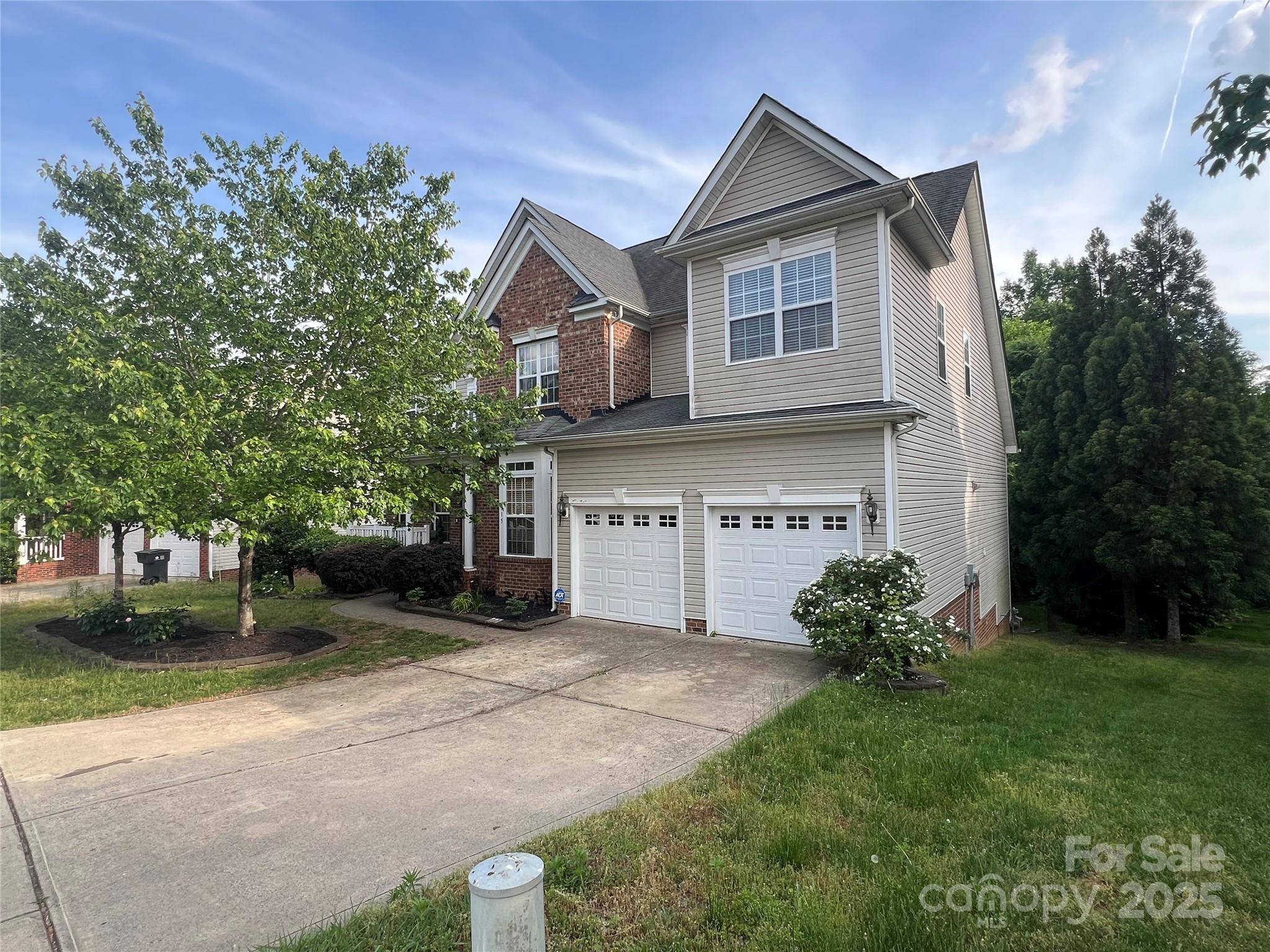 Charlotte, NC 28262,715 Larimer LN
