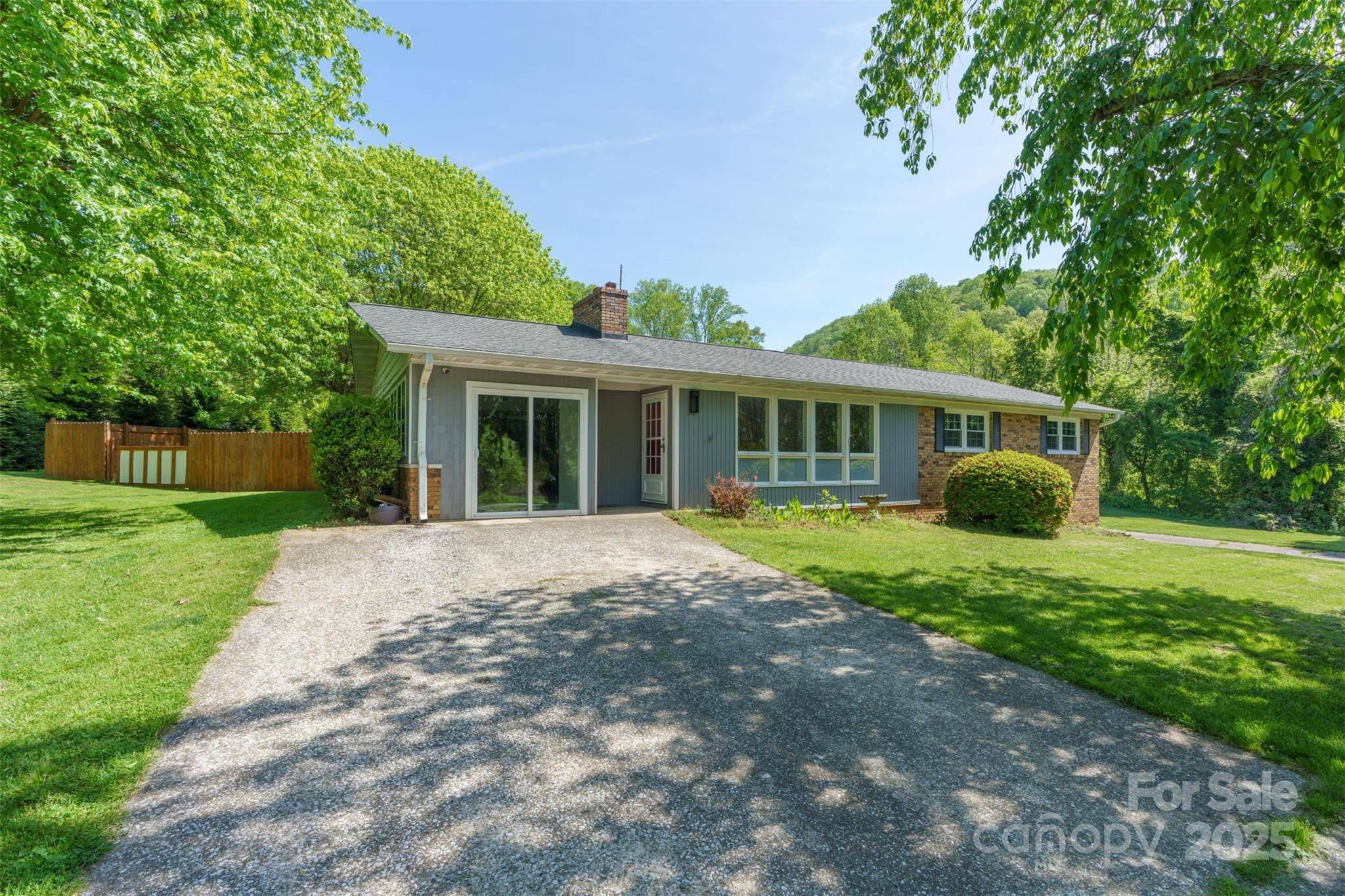 Weaverville, NC 28787,7 Lula Cove RD