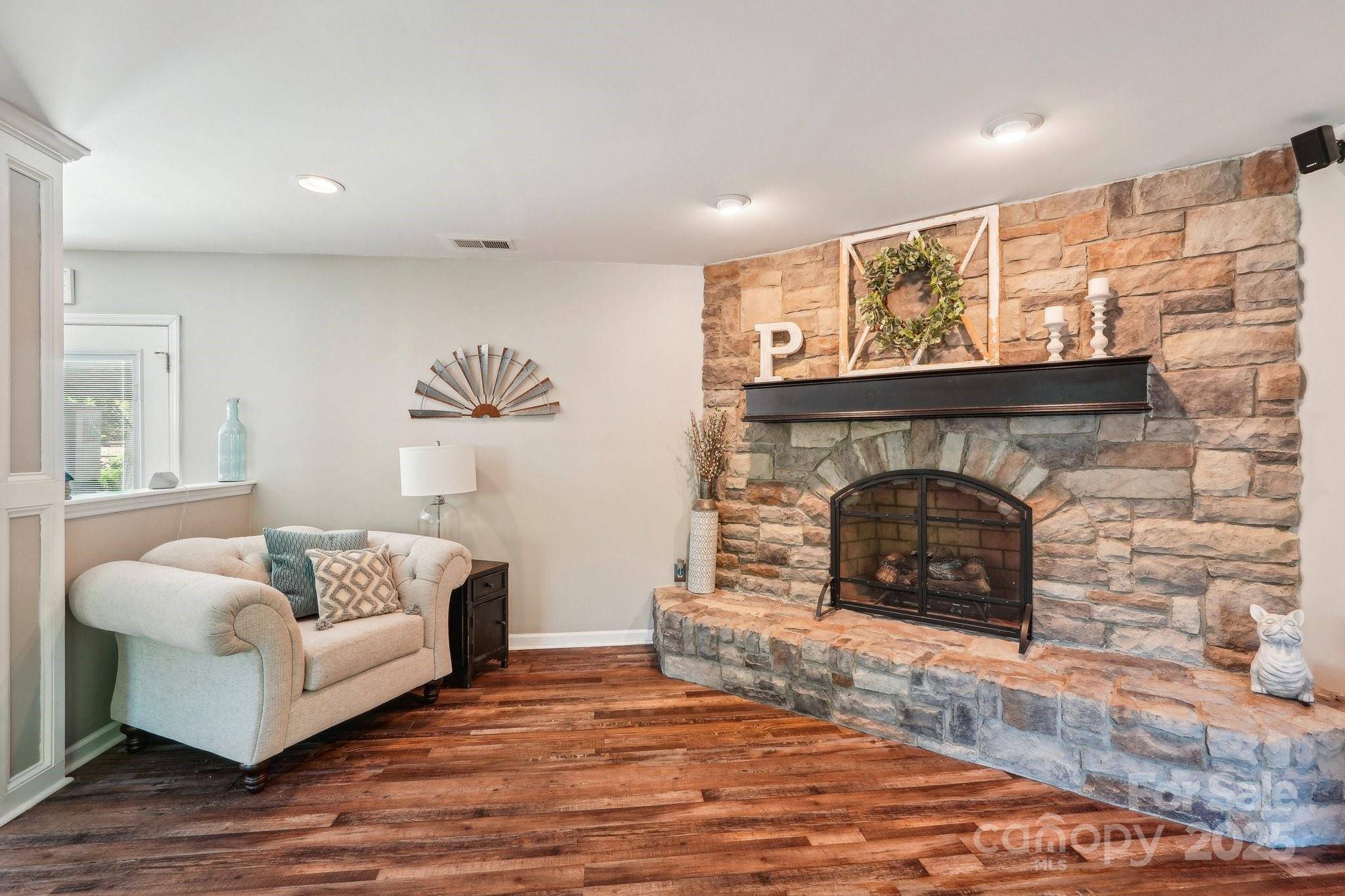 Matthews, NC 28104,8056 Stevens Mill RD