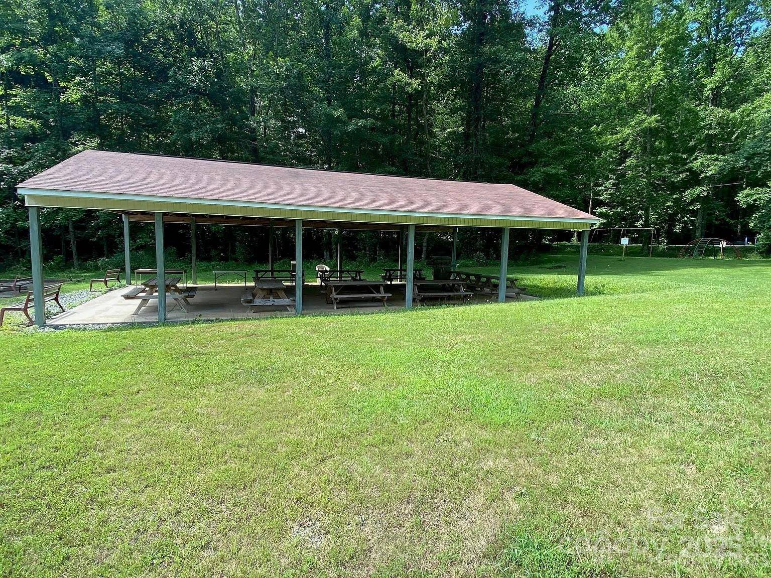 Connelly Springs, NC 28612,8752 Kittinger DR