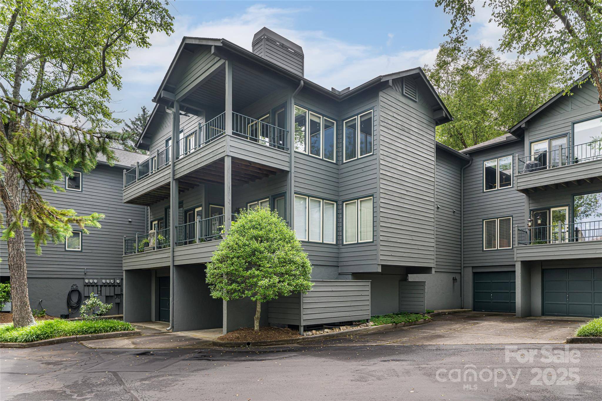 Asheville, NC 28801,400 Charlotte ST #402