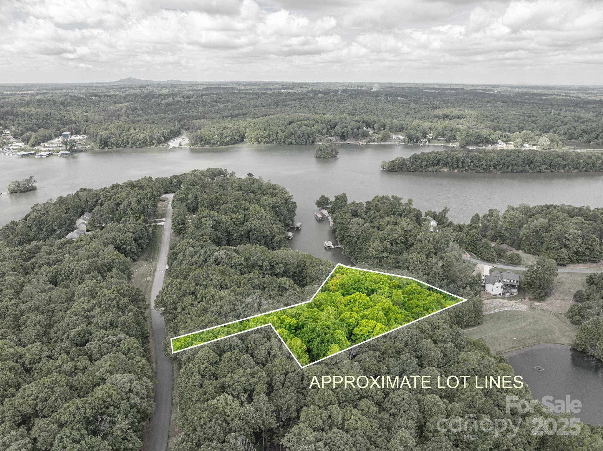 Statesville, NC 28677,204 S Harbor Watch DR #40