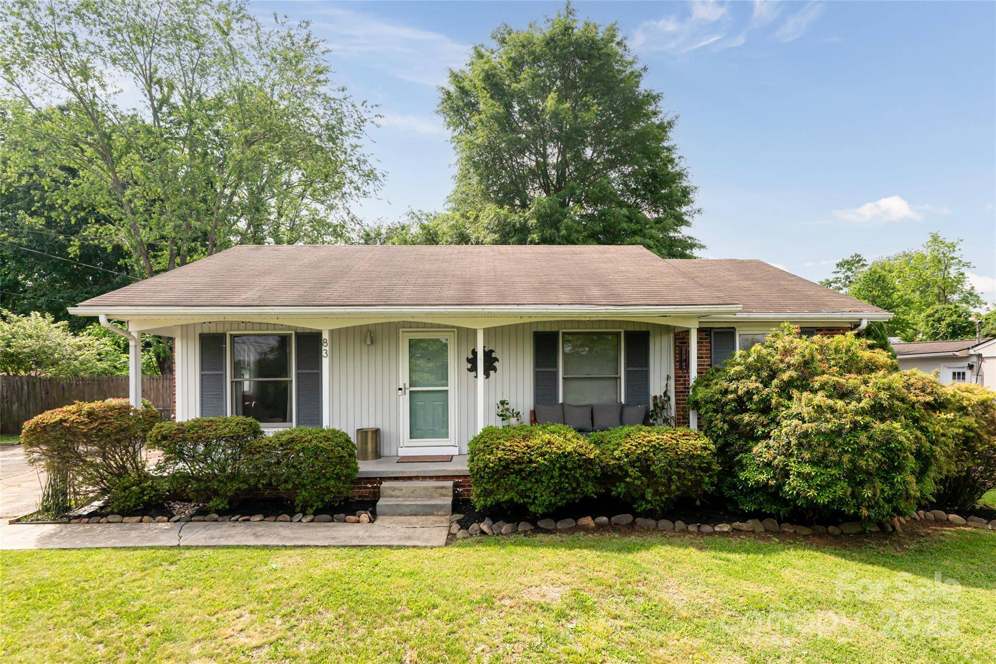 Asheville, NC 28806,83 Skyview TER