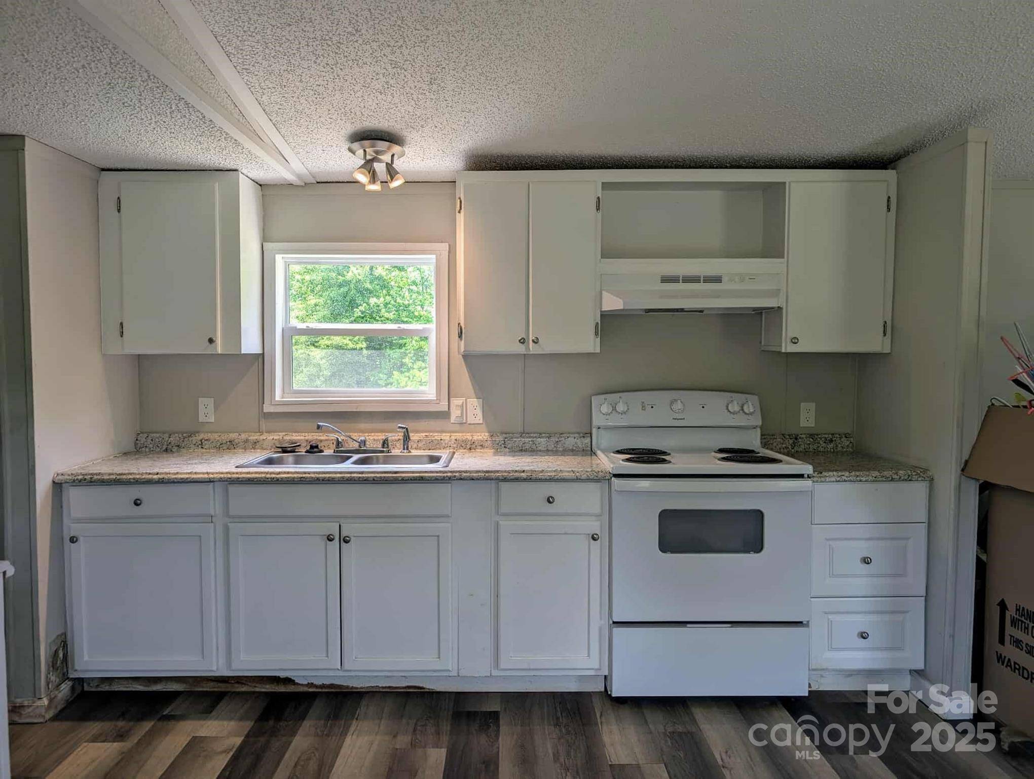 Lincolnton, NC 28092,874 Old Home Place WAY