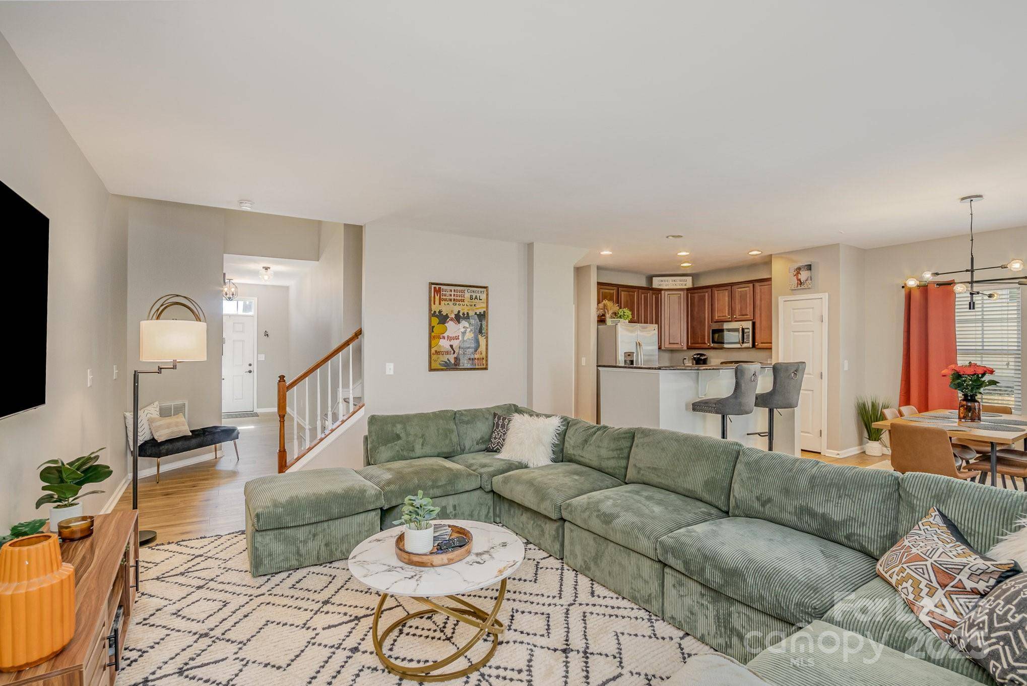 Tega Cay, SC 29708,121 Inlet Point DR