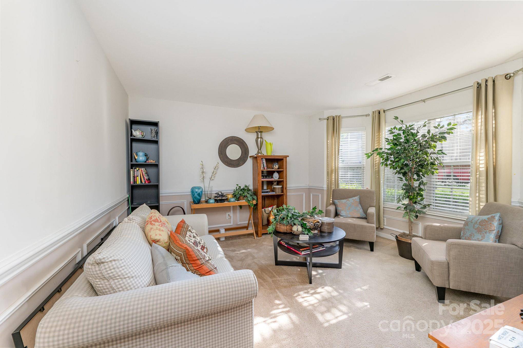 Charlotte, NC 28269,8414 Oak DR NE