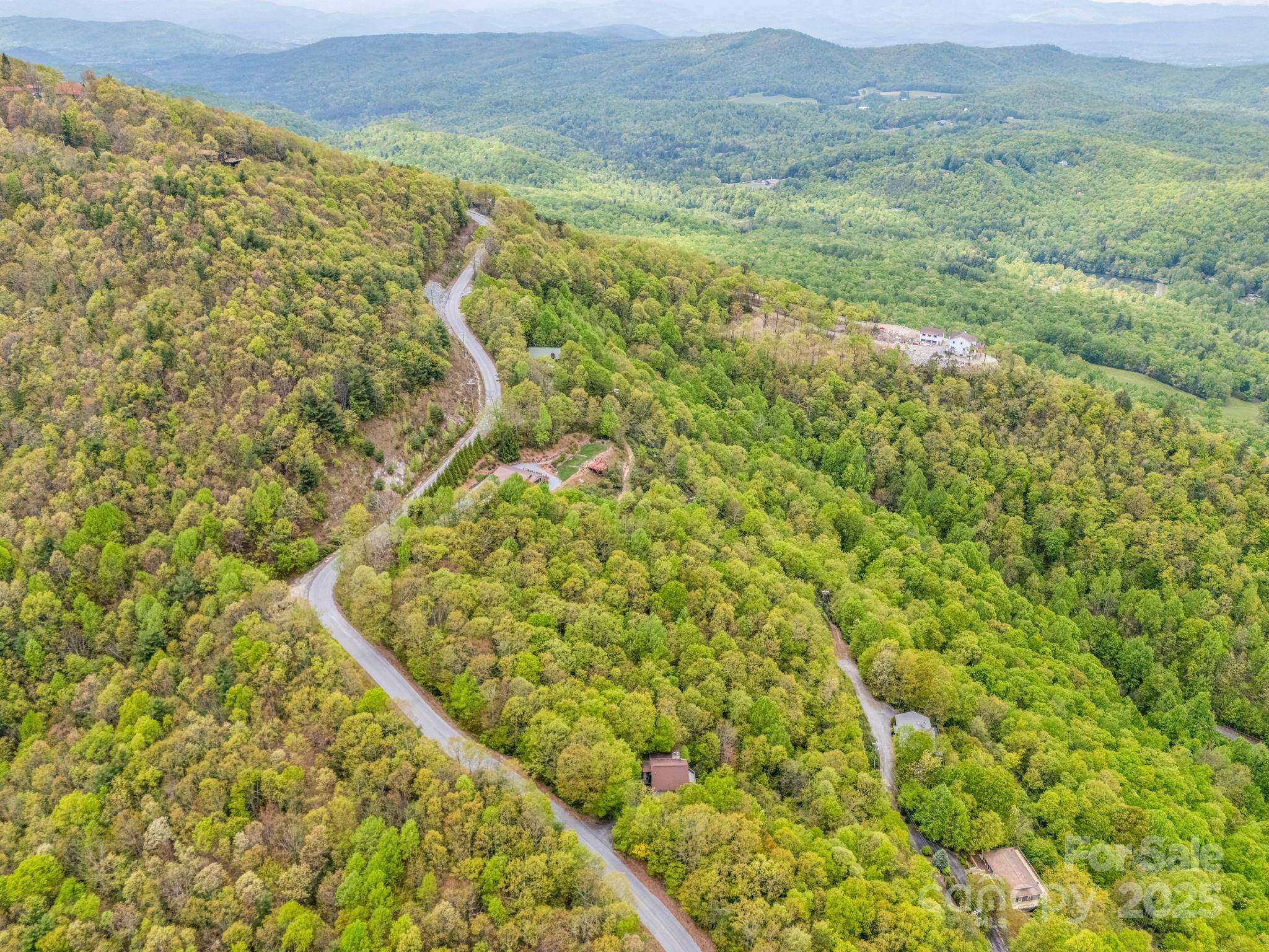 Hendersonville, NC 28790,000 Pinnacle Mountain RD