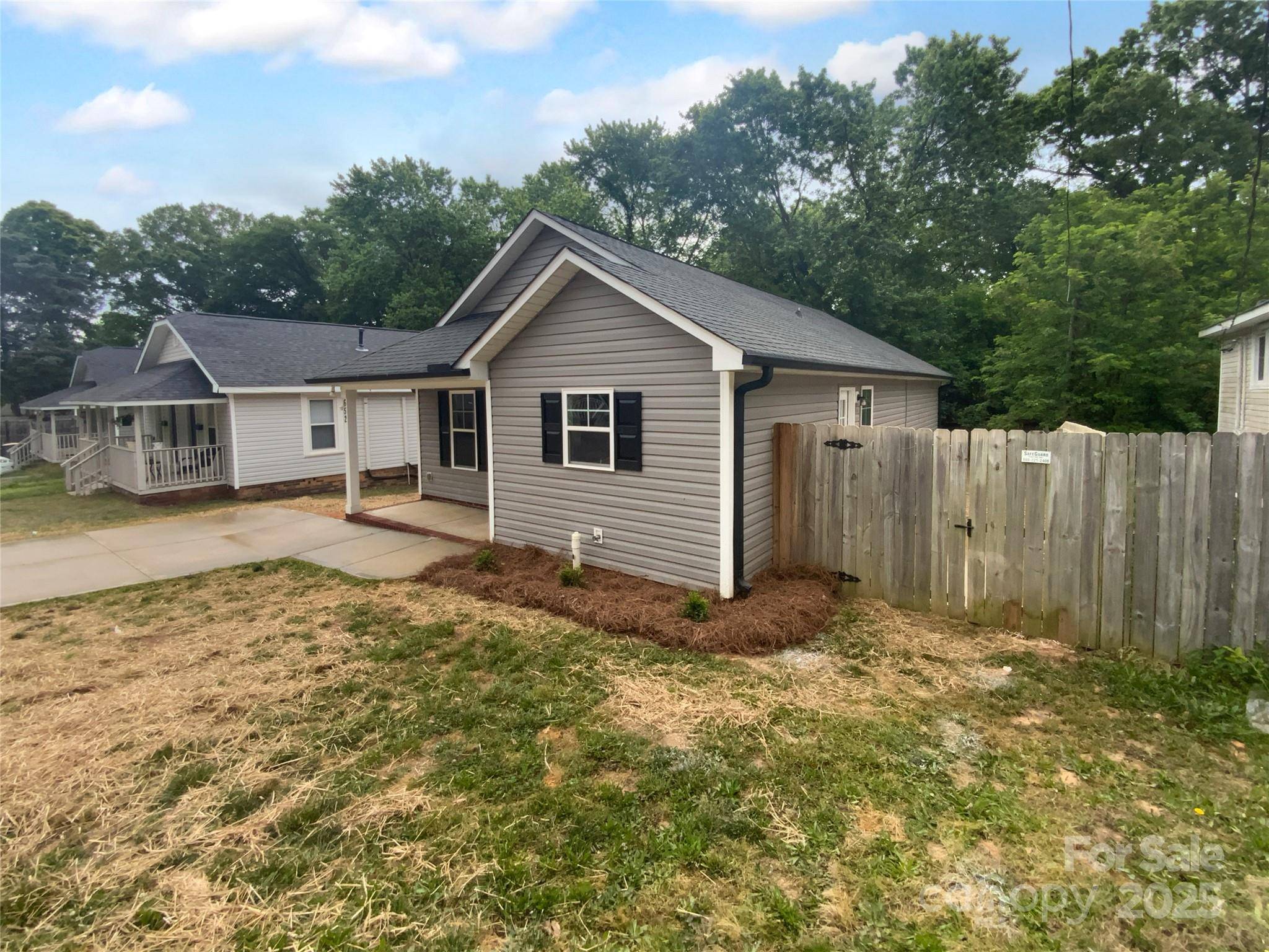 Kannapolis, NC 28083,652 Wilson ST