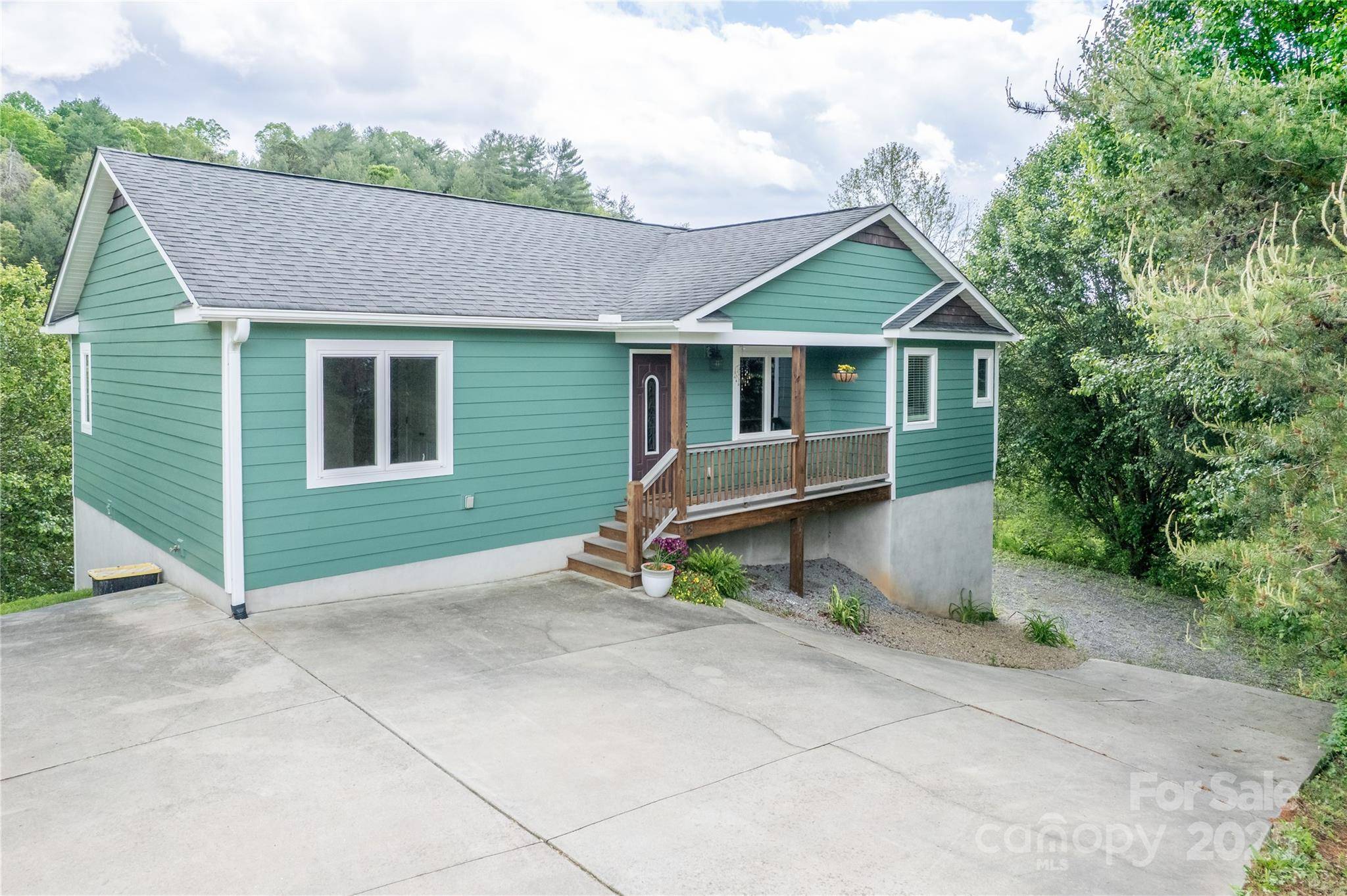 Leicester, NC 28748,18 Benzington WAY